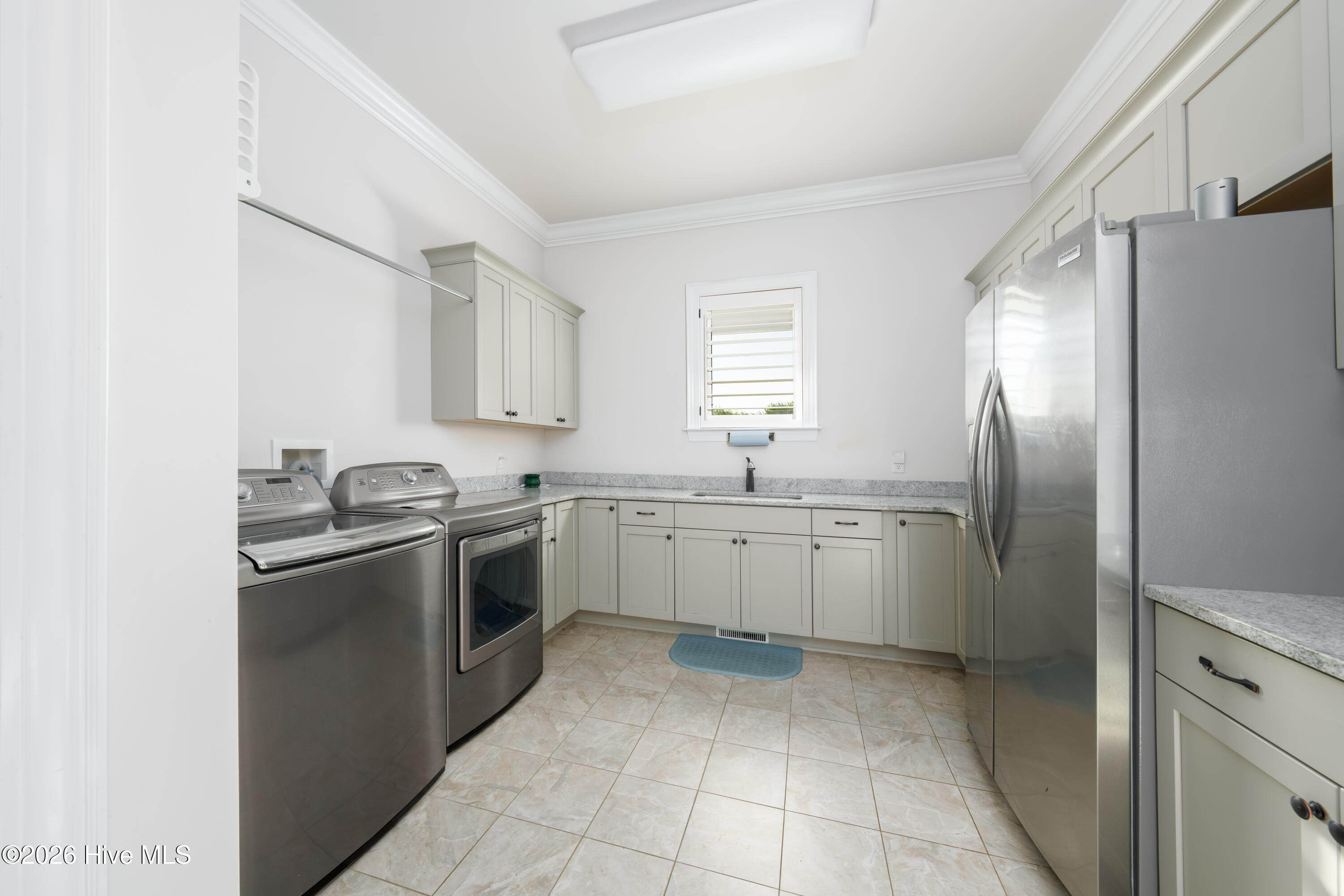 4010 Wyndmere Drive Property Photo 41