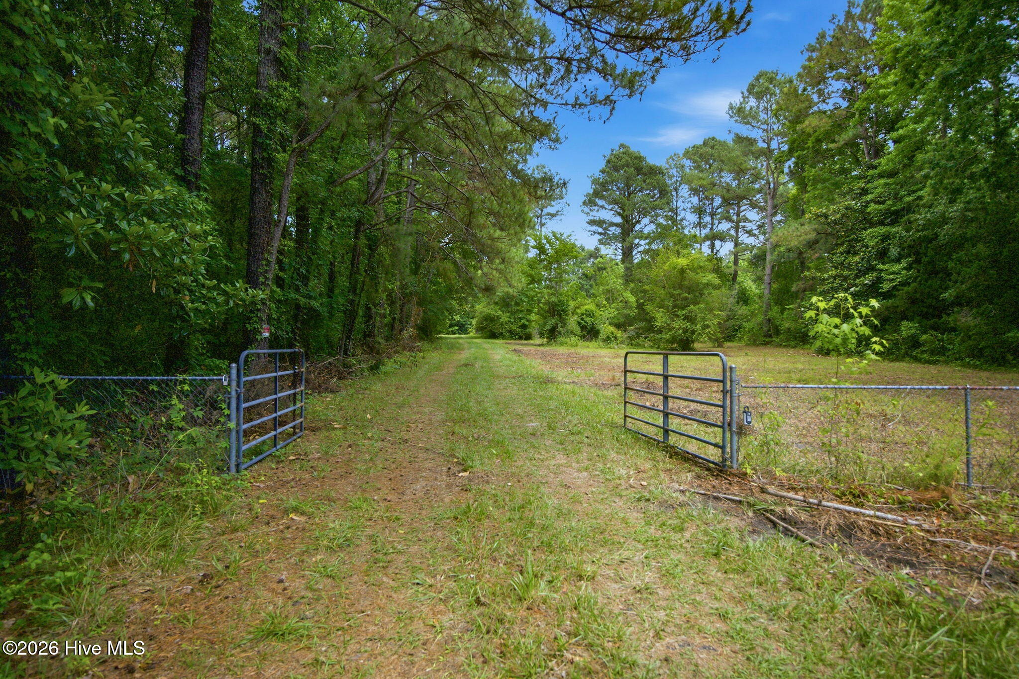 2400 Us Highway 117 N Property Photo 10