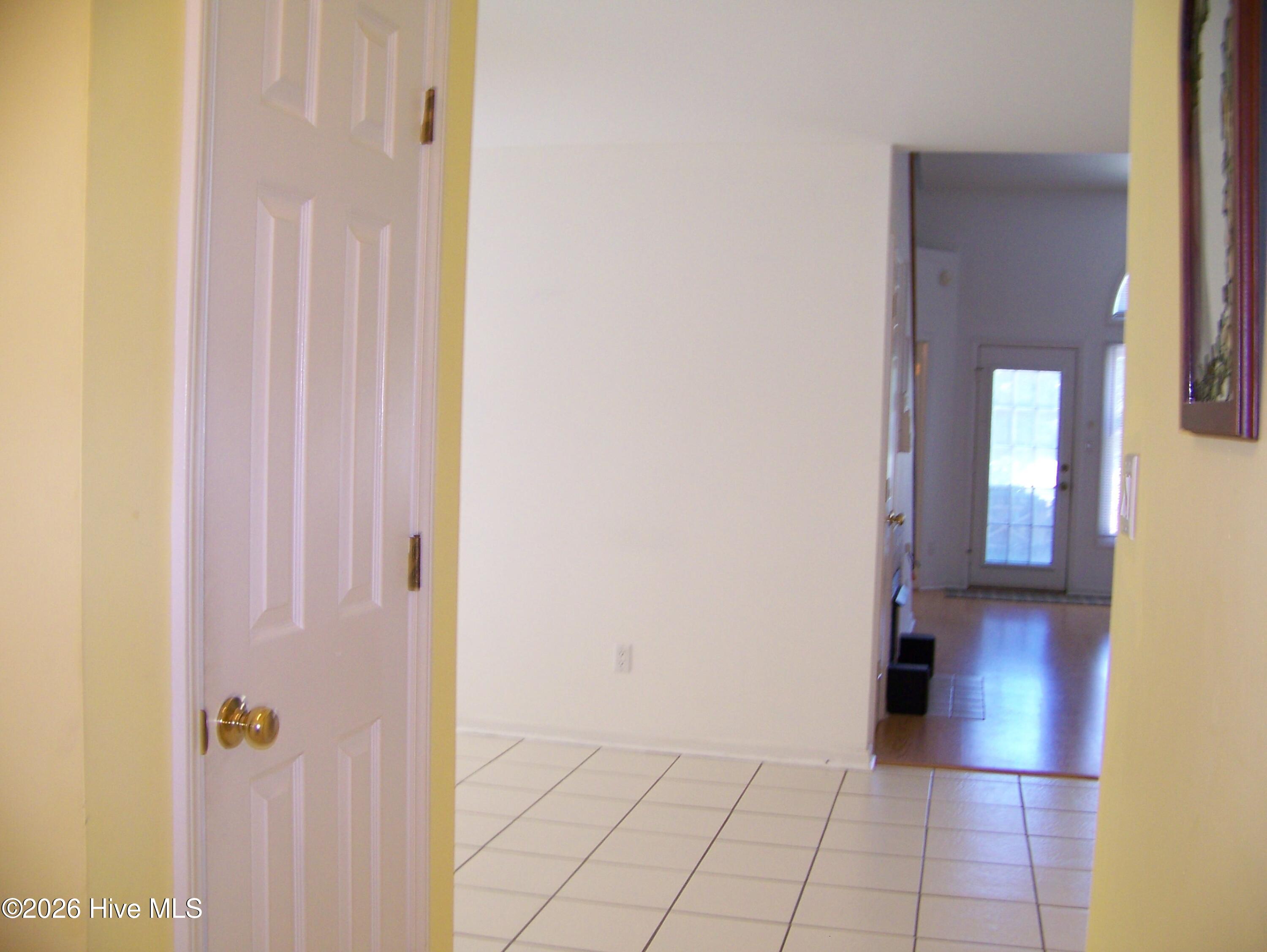 703 Cedarwood Village Property Photo 4