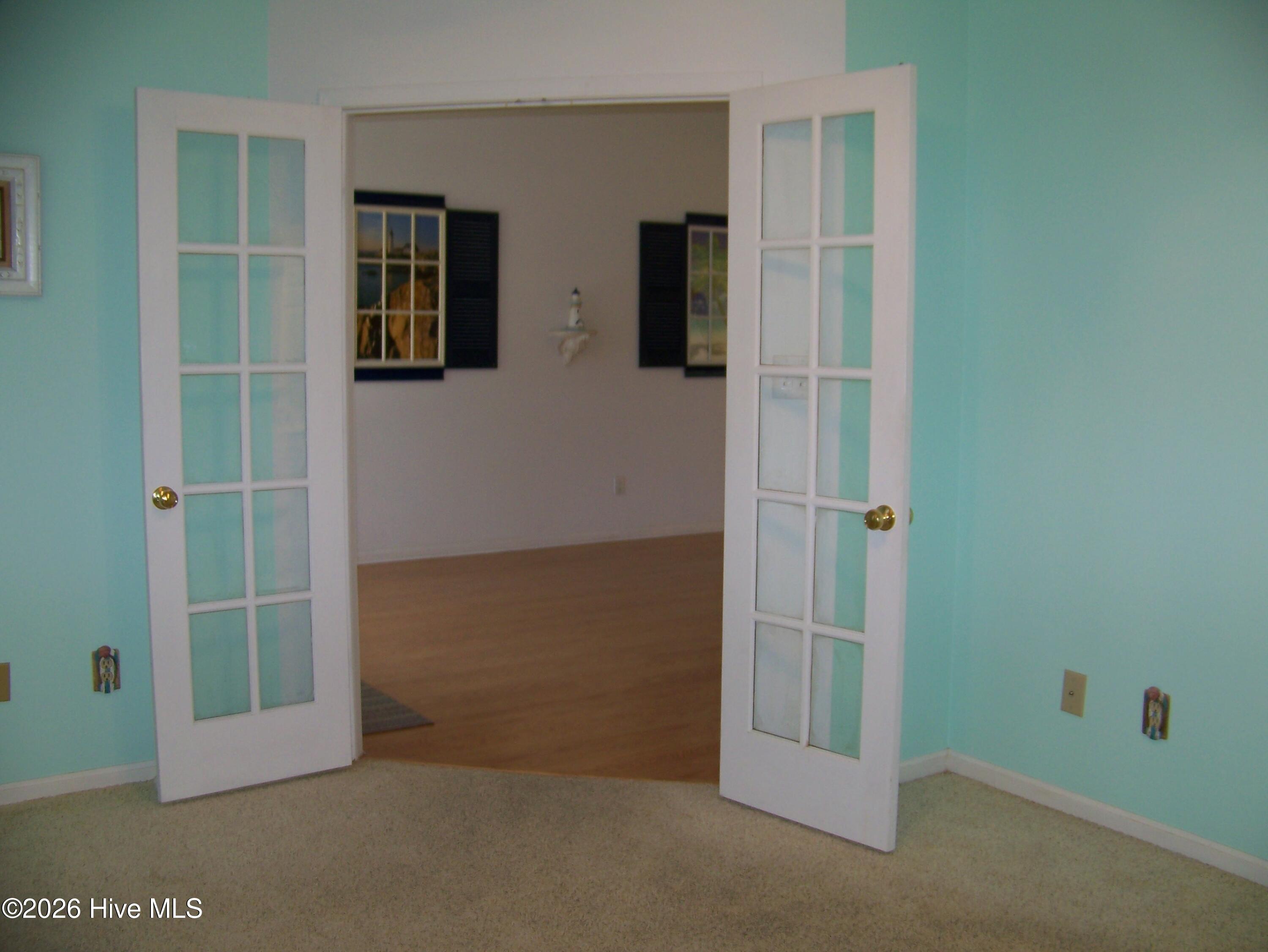 703 Cedarwood Village Property Photo 23