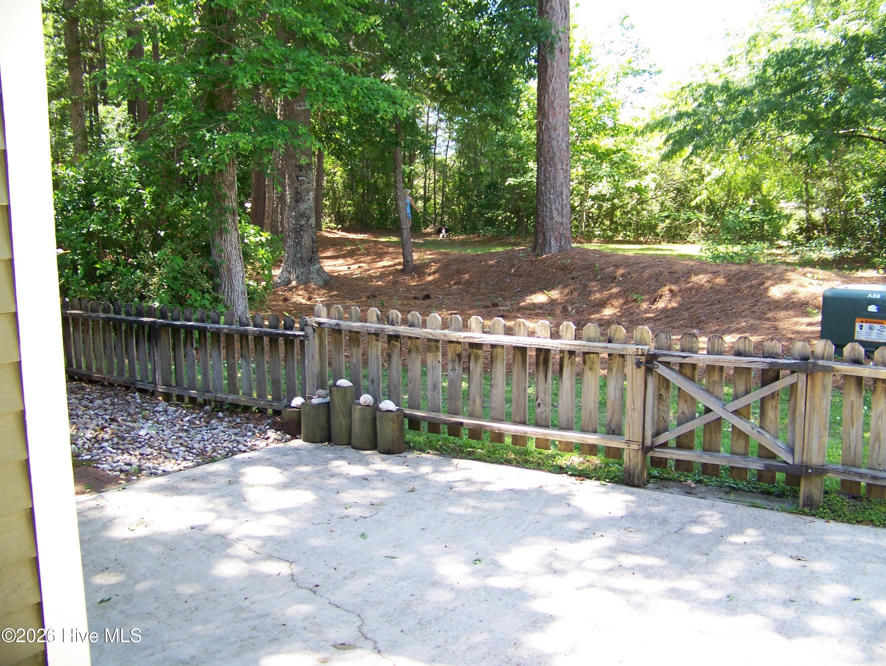 703 Cedarwood Village Property Photo 44