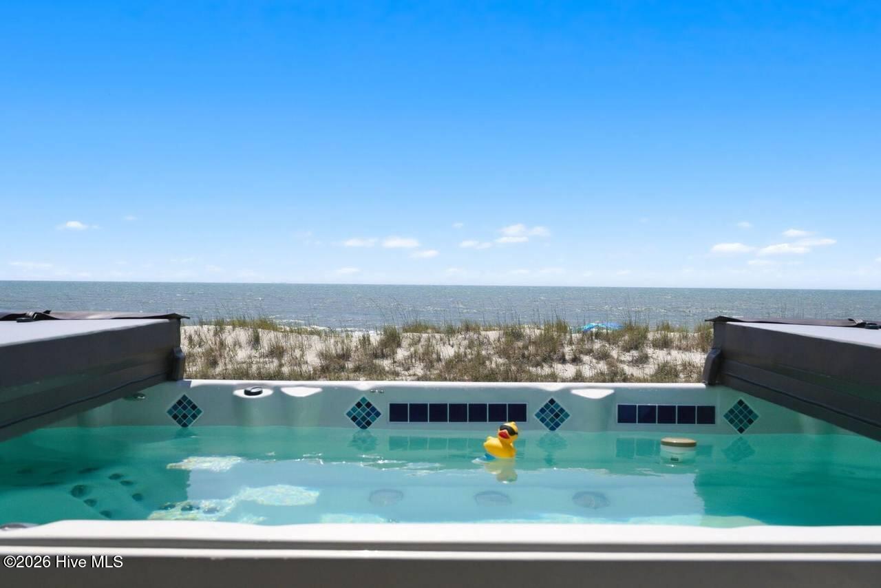 4327 E Beach Drive Property Photo 4