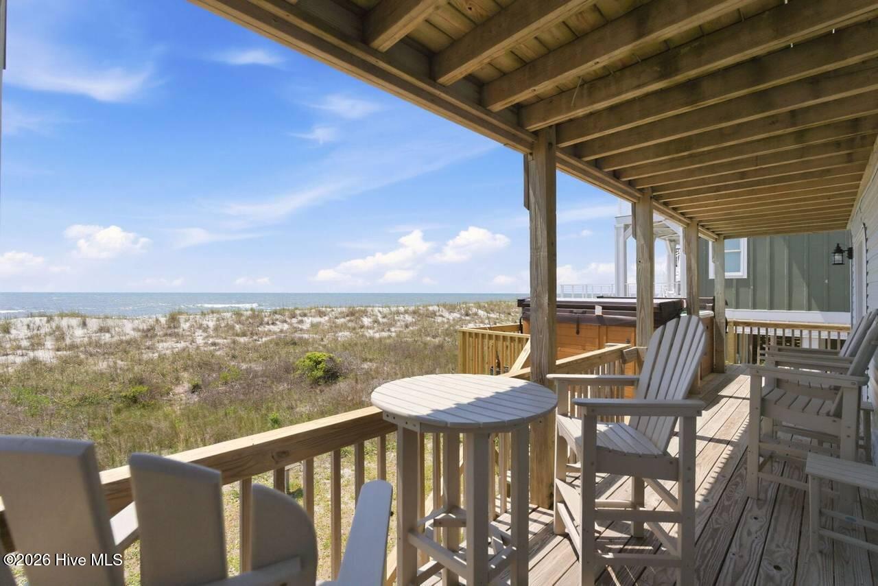 4327 E Beach Drive Property Photo 38