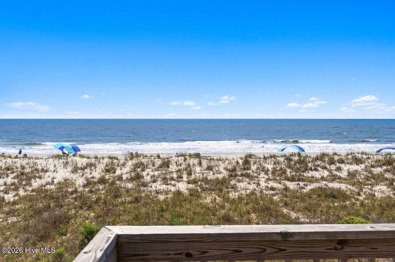 4327 E Beach Drive Property Photo 42