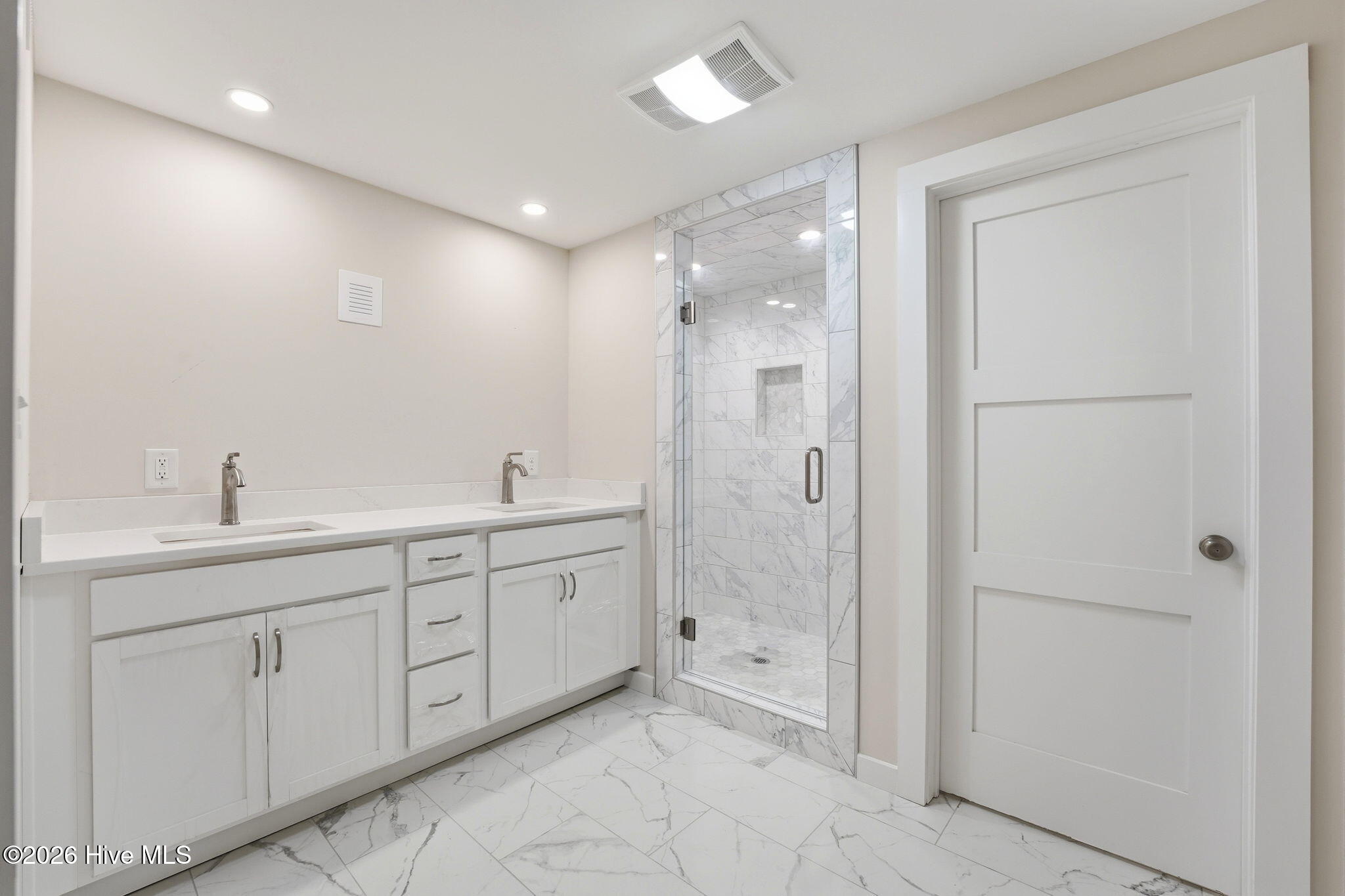 601 Bethesda Avenue Property Photo 39