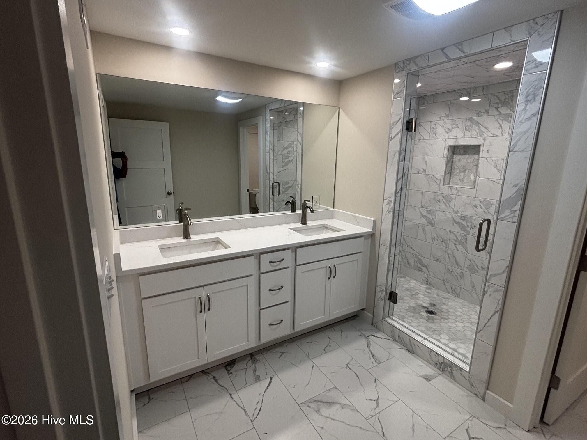 601 Bethesda Avenue Property Photo 52