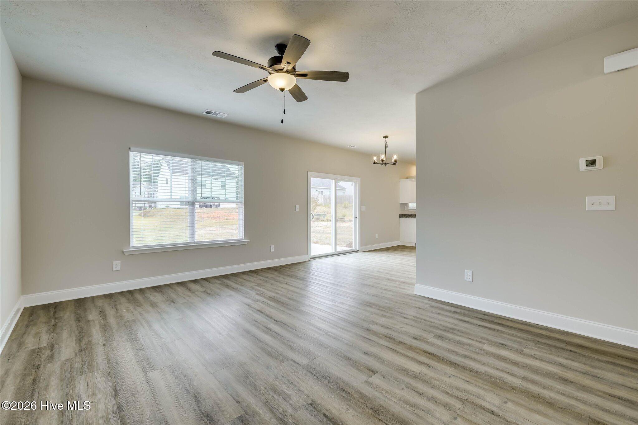 241 Silver Court Property Photo 10