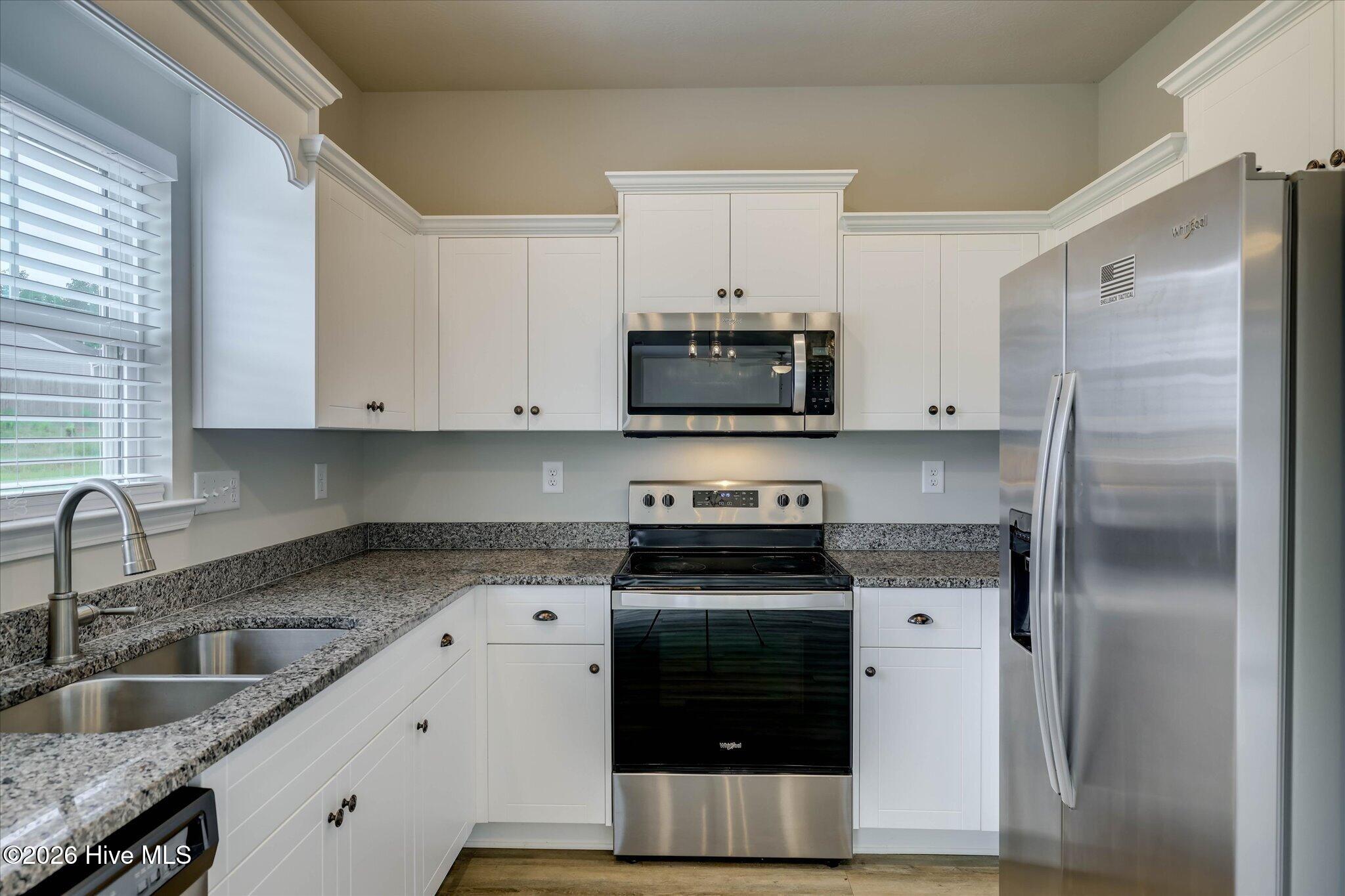 241 Silver Court Property Photo 12