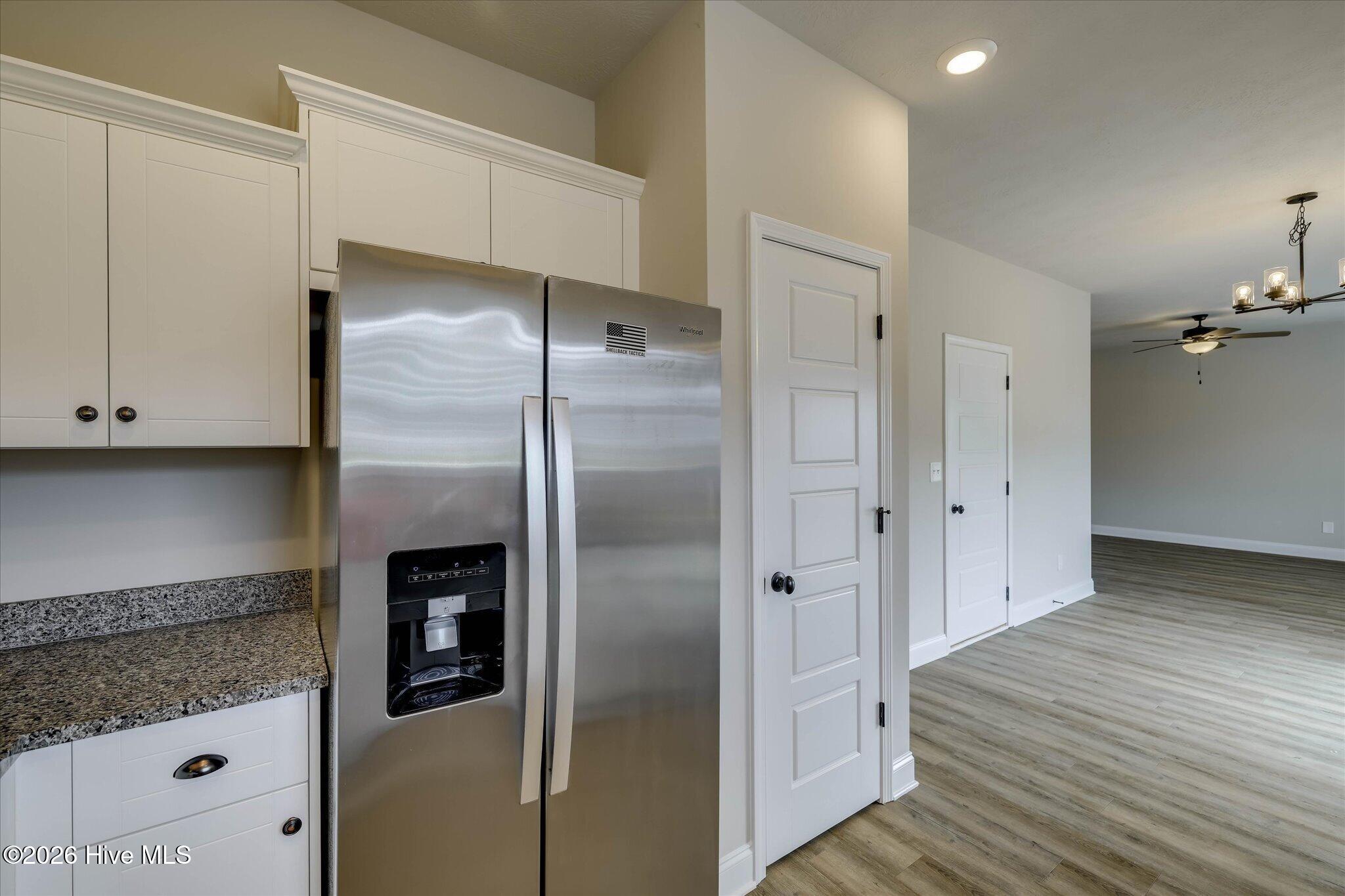 241 Silver Court Property Photo 14