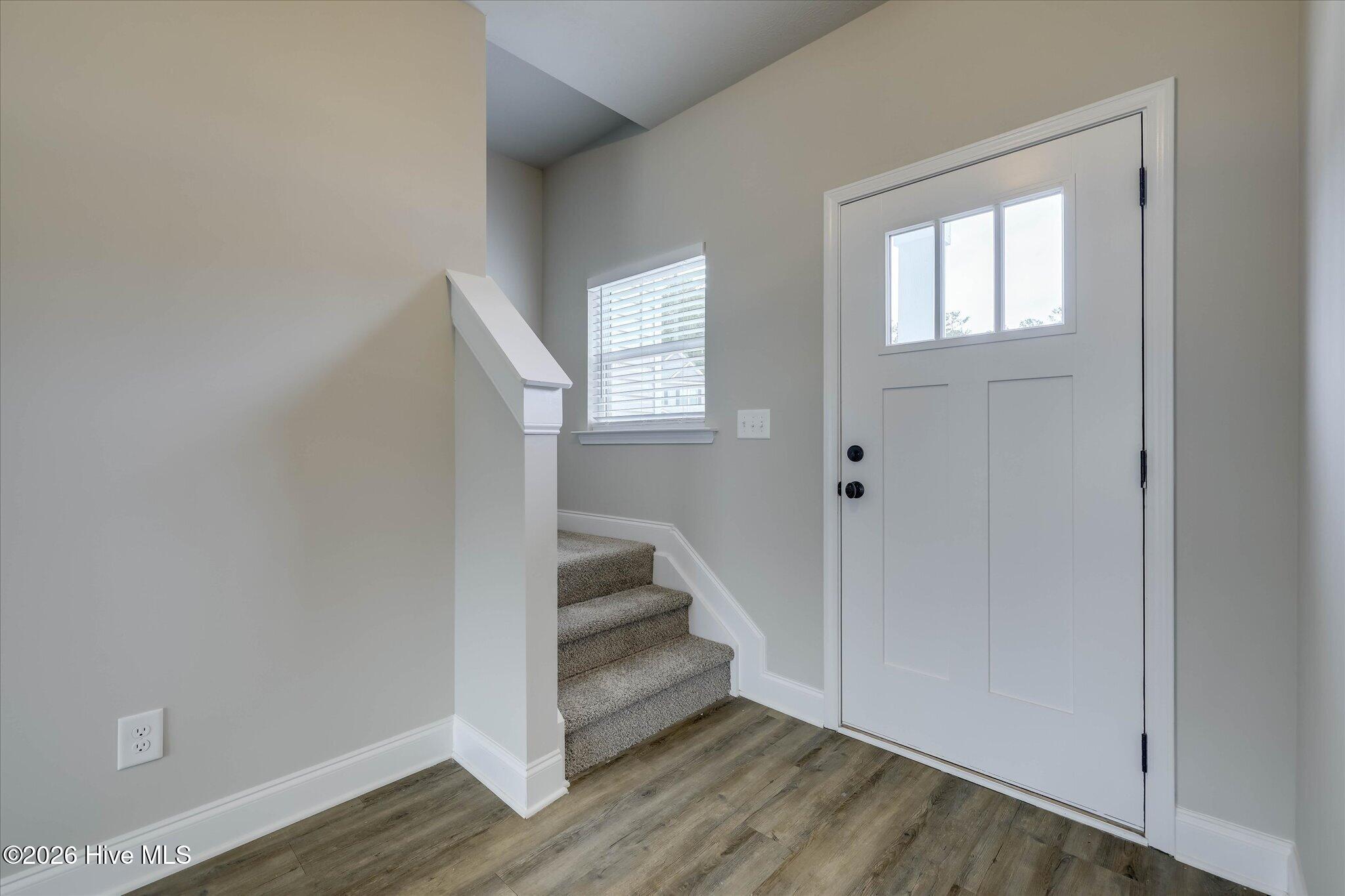 241 Silver Court Property Photo 20