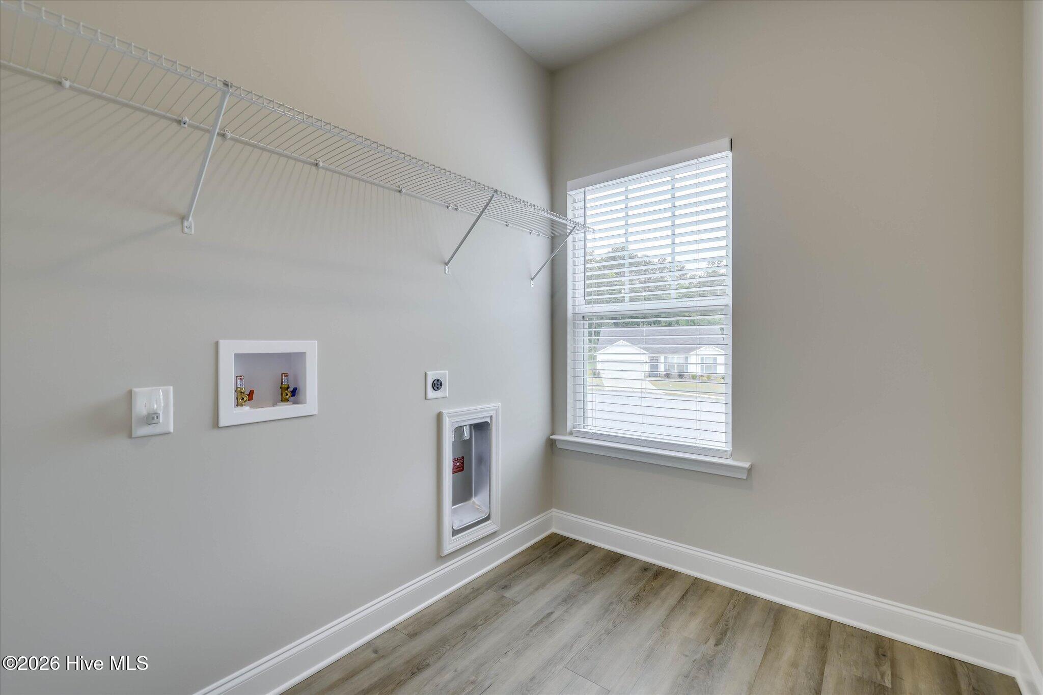 241 Silver Court Property Photo 36