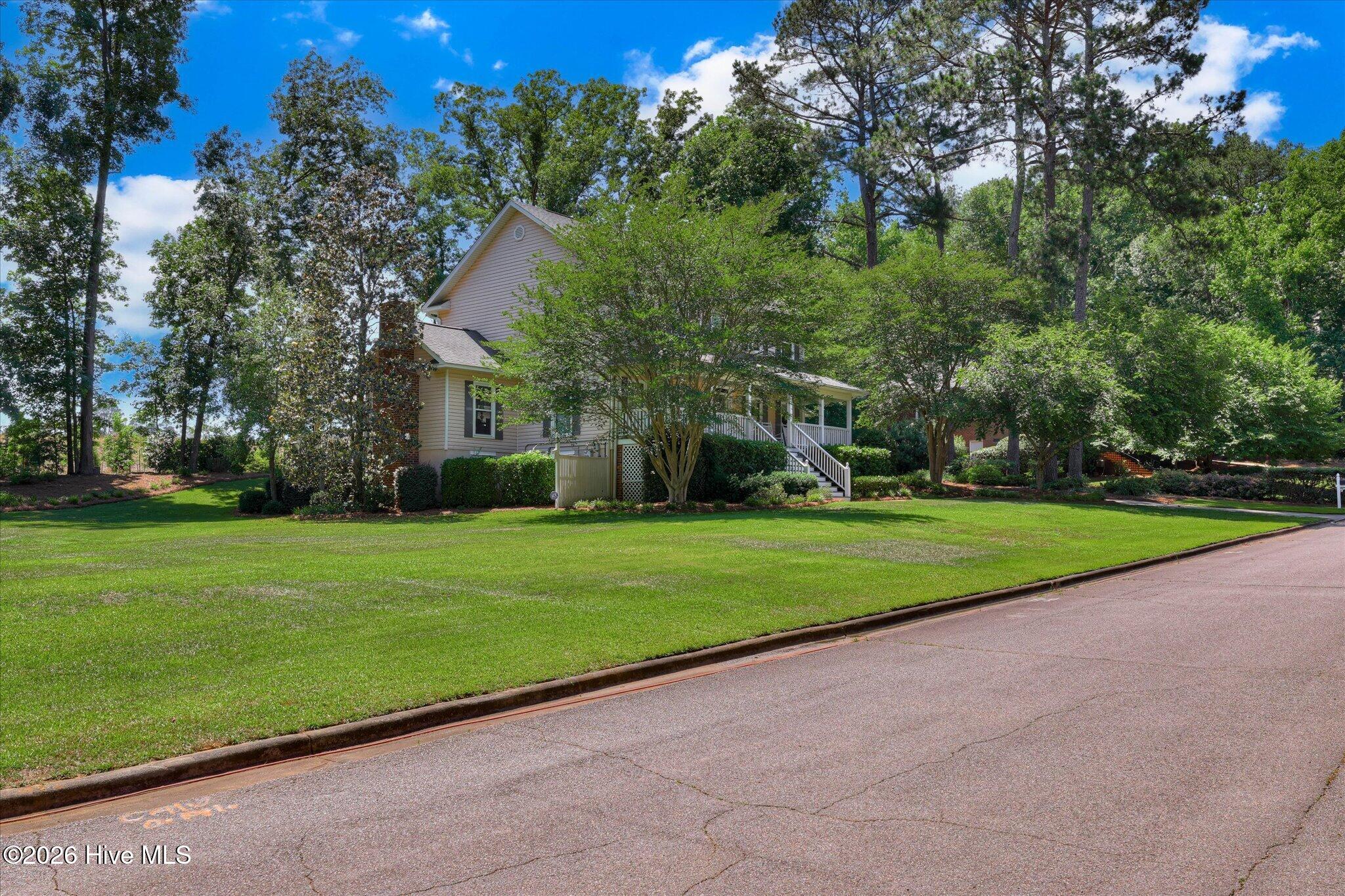 687 Whitewood Way Property Photo 8