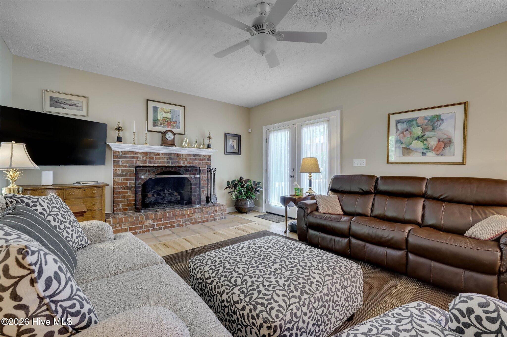 687 Whitewood Way Property Photo 17