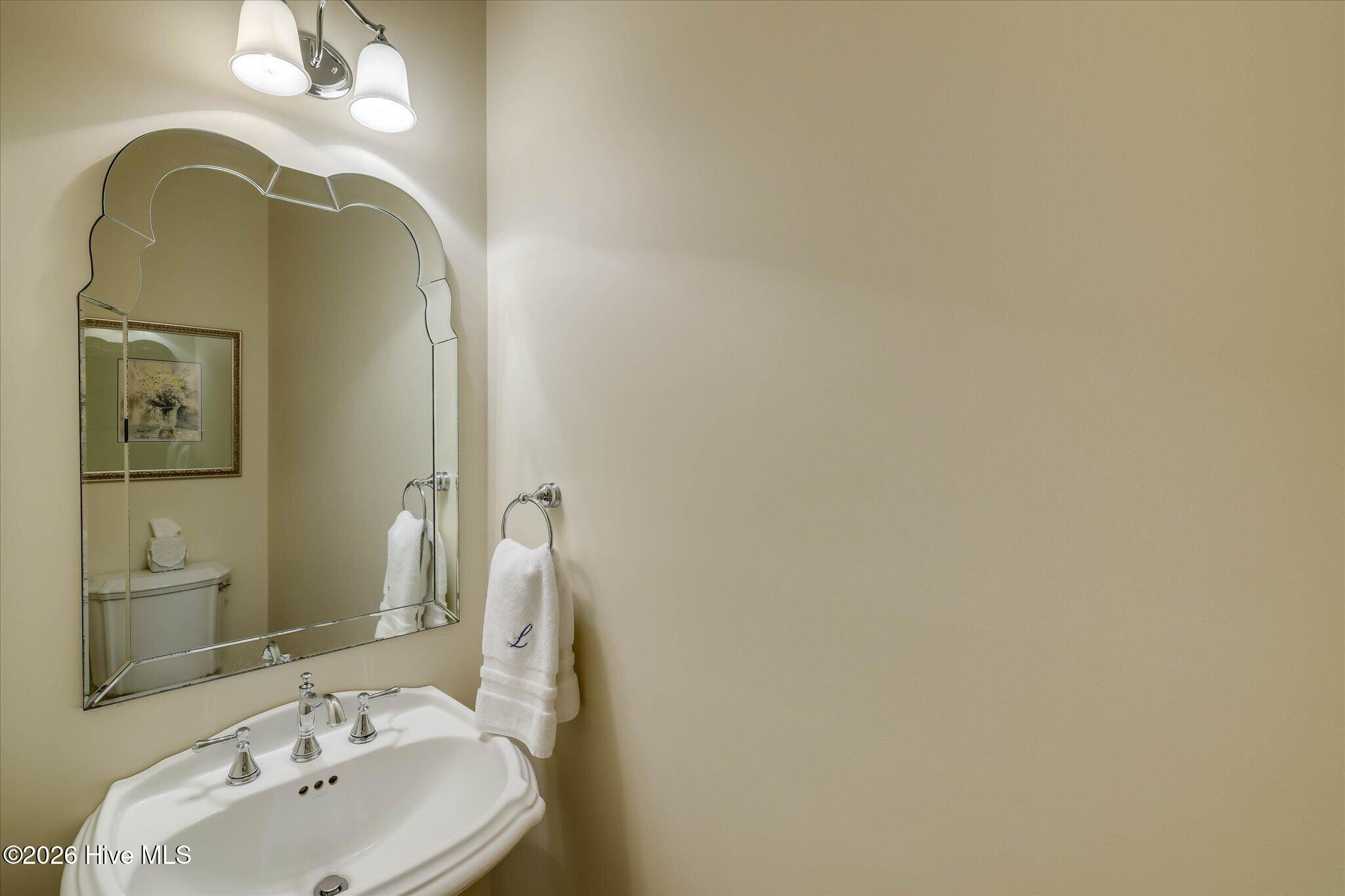 687 Whitewood Way Property Photo 35