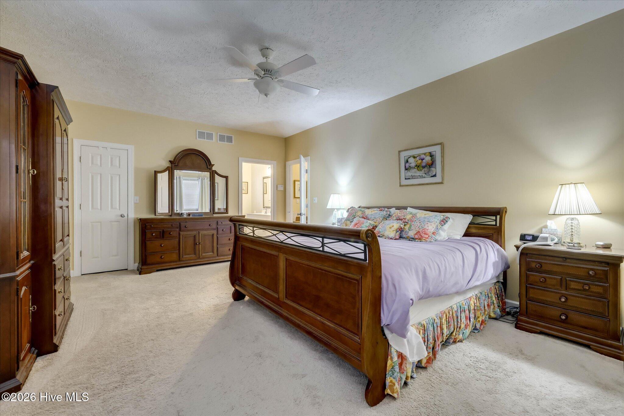 687 Whitewood Way Property Photo 40