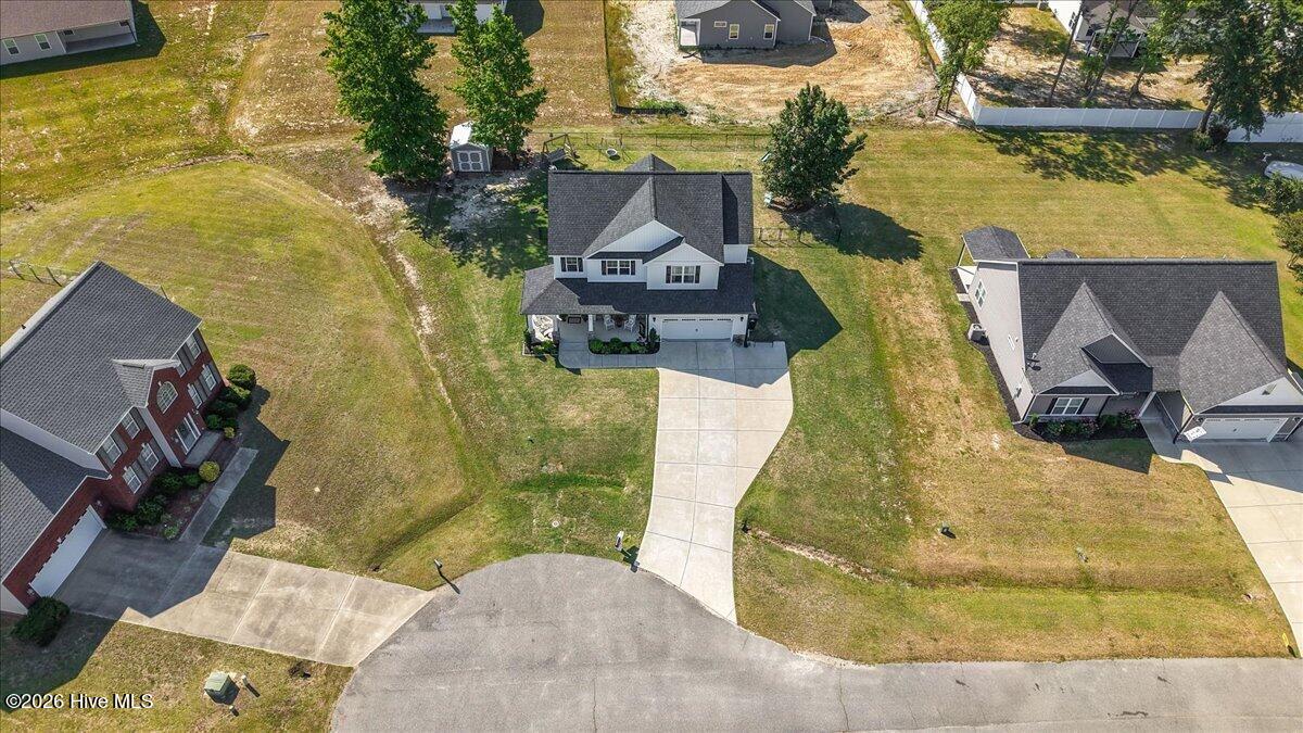 110 Davelin Place Property Photo 40