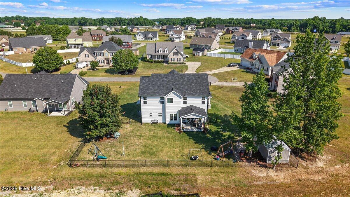 110 Davelin Place Property Photo 43