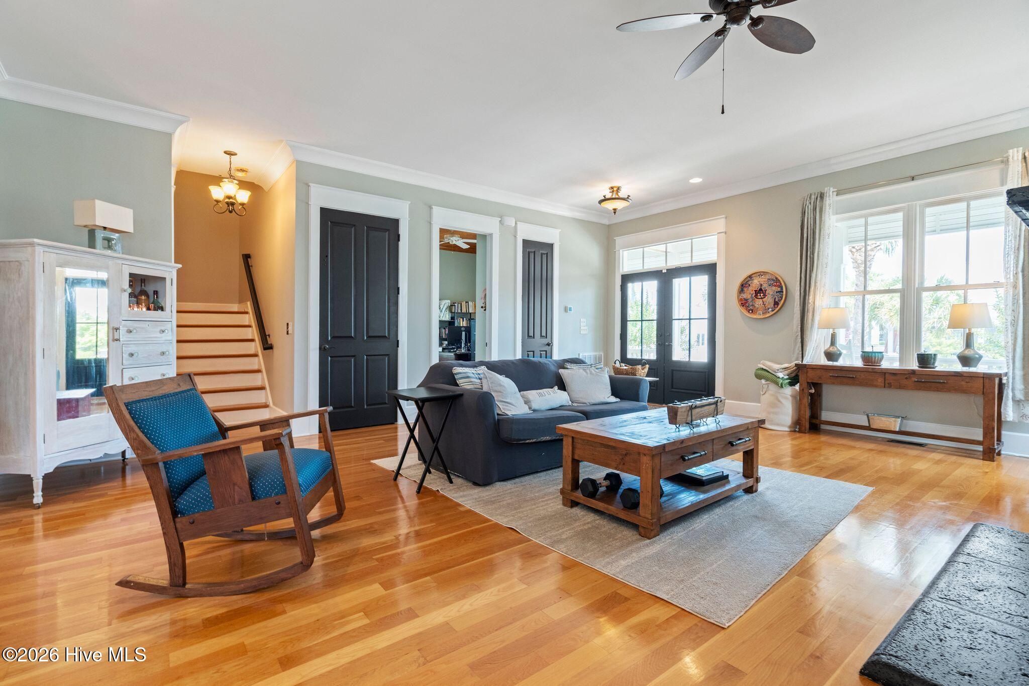 803 North Carolina Avenue Property Photo 2