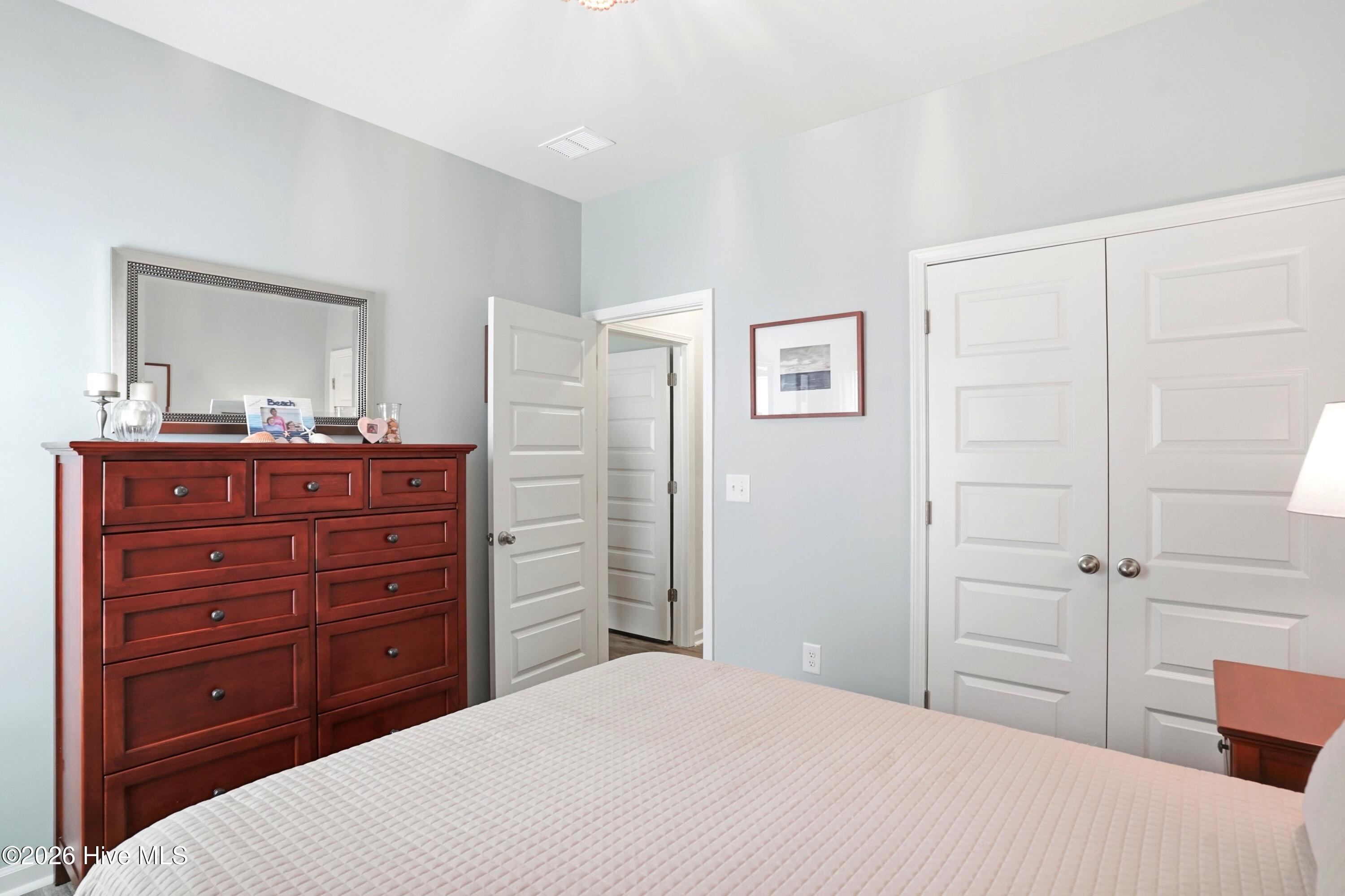 502 Ladyfish Loop Nw Property Photo 7