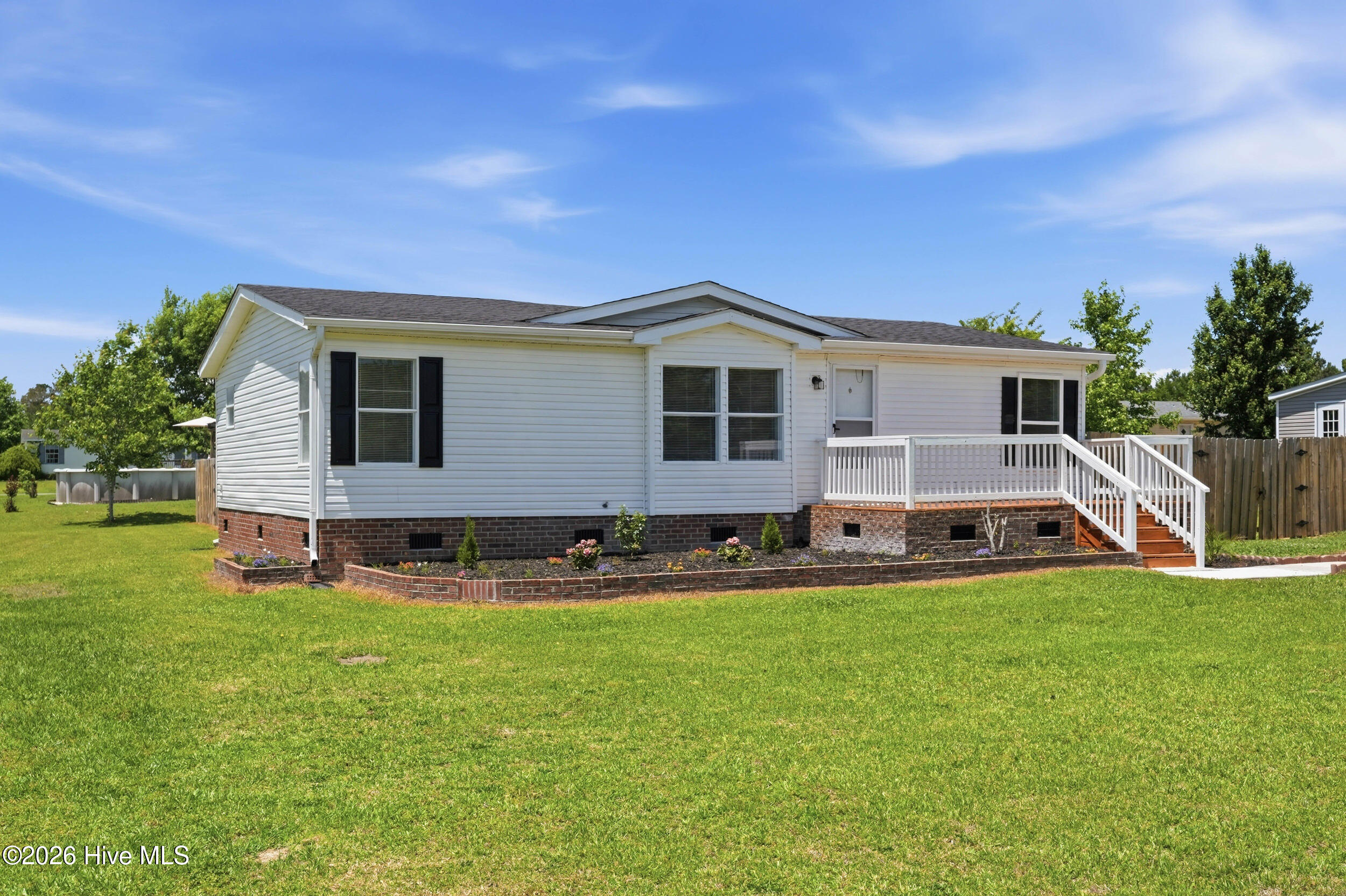 1257 Old 30 Road