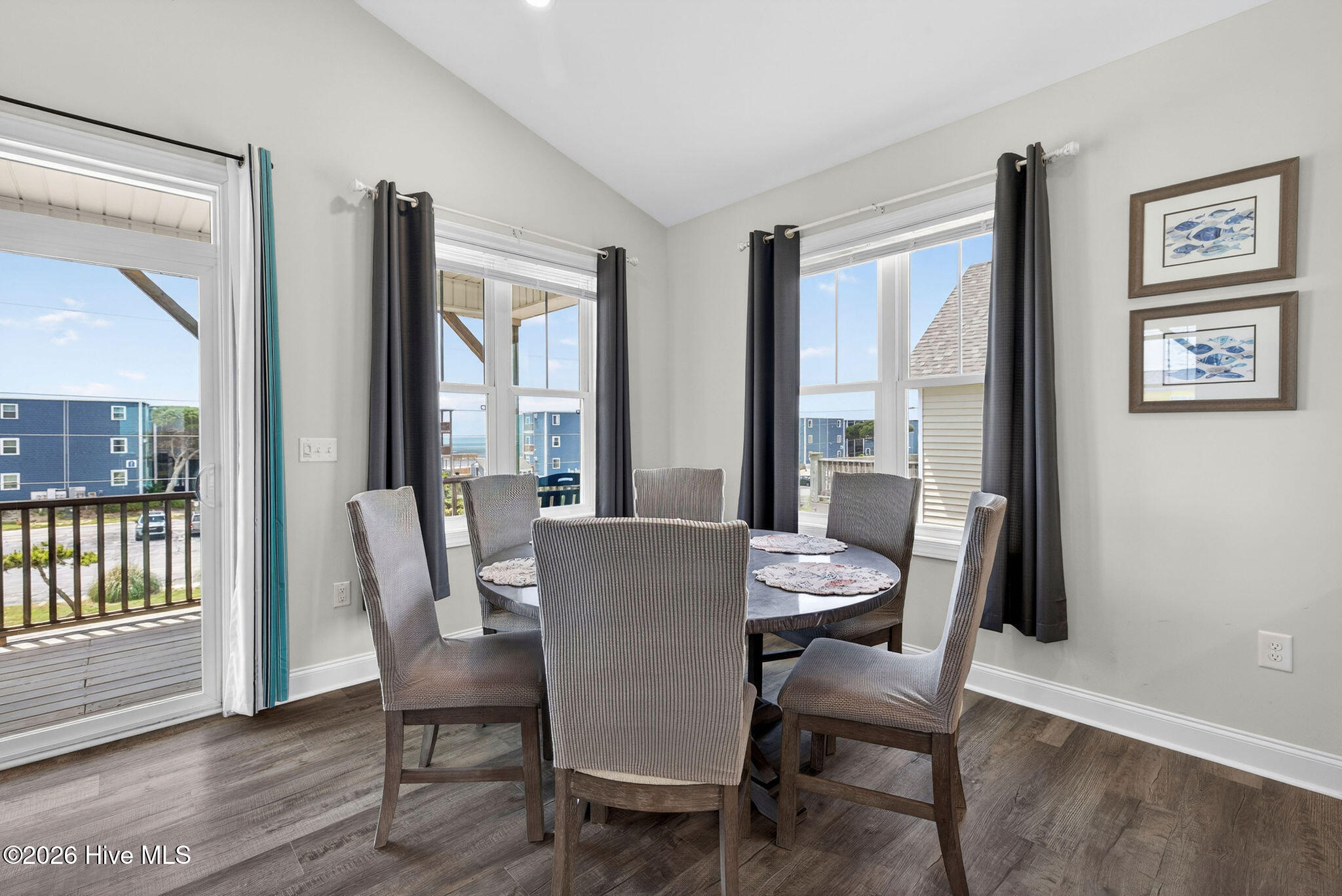 2263 New River Inlet Road Property Photo 6