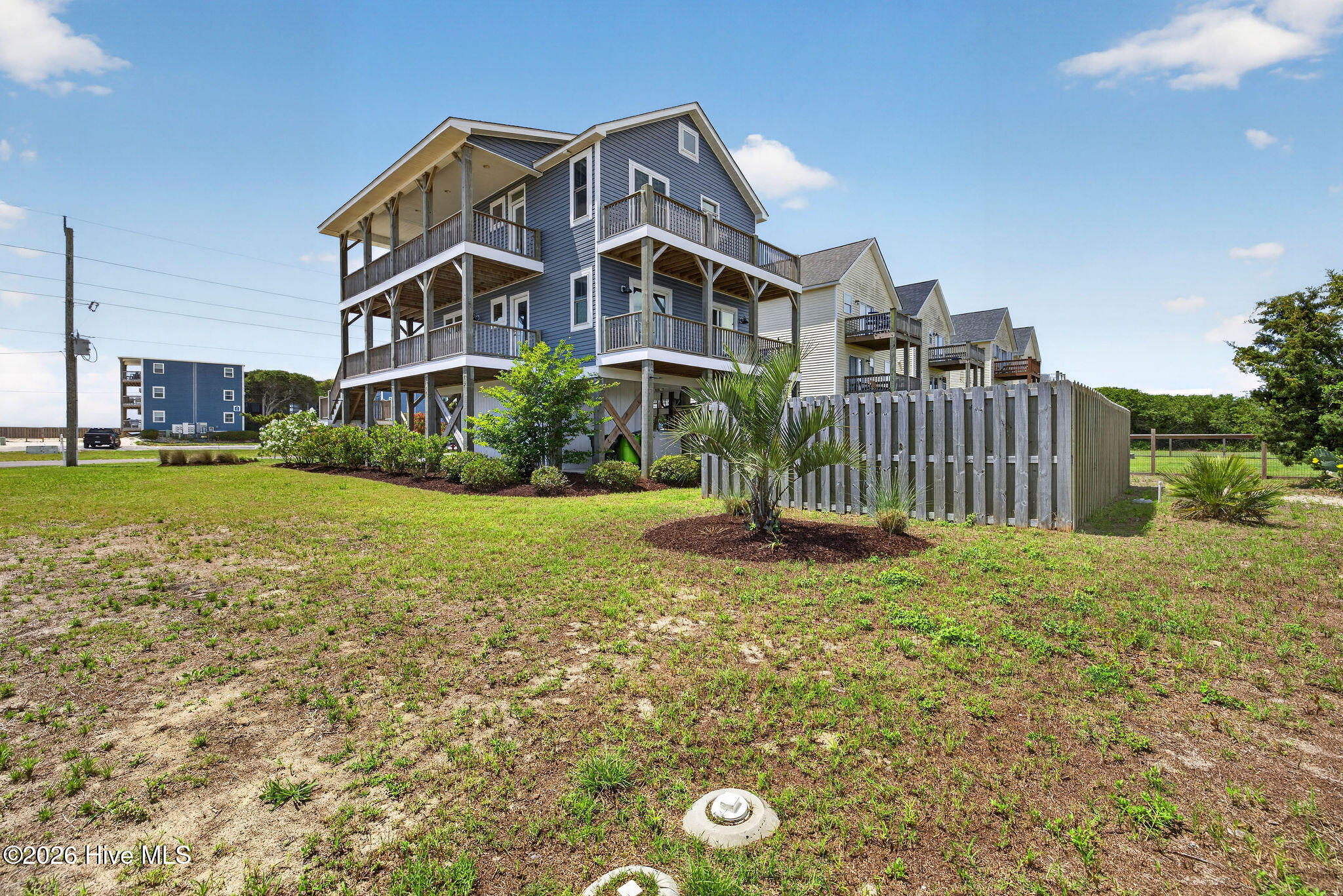 2263 New River Inlet Road Property Photo 17