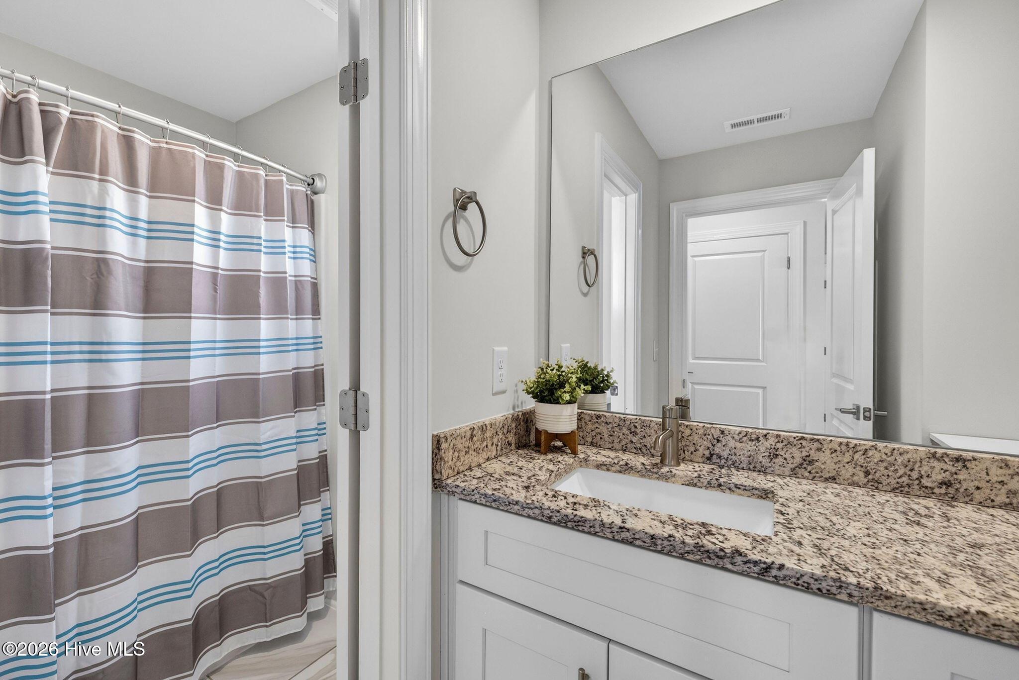2263 New River Inlet Road Property Photo 32
