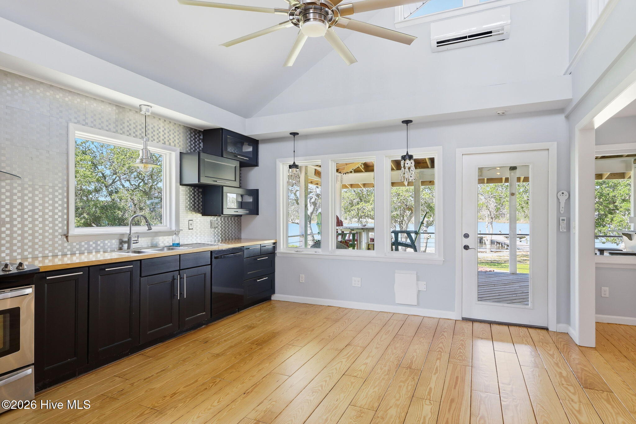 145 Williston Creek Road Property Photo 7