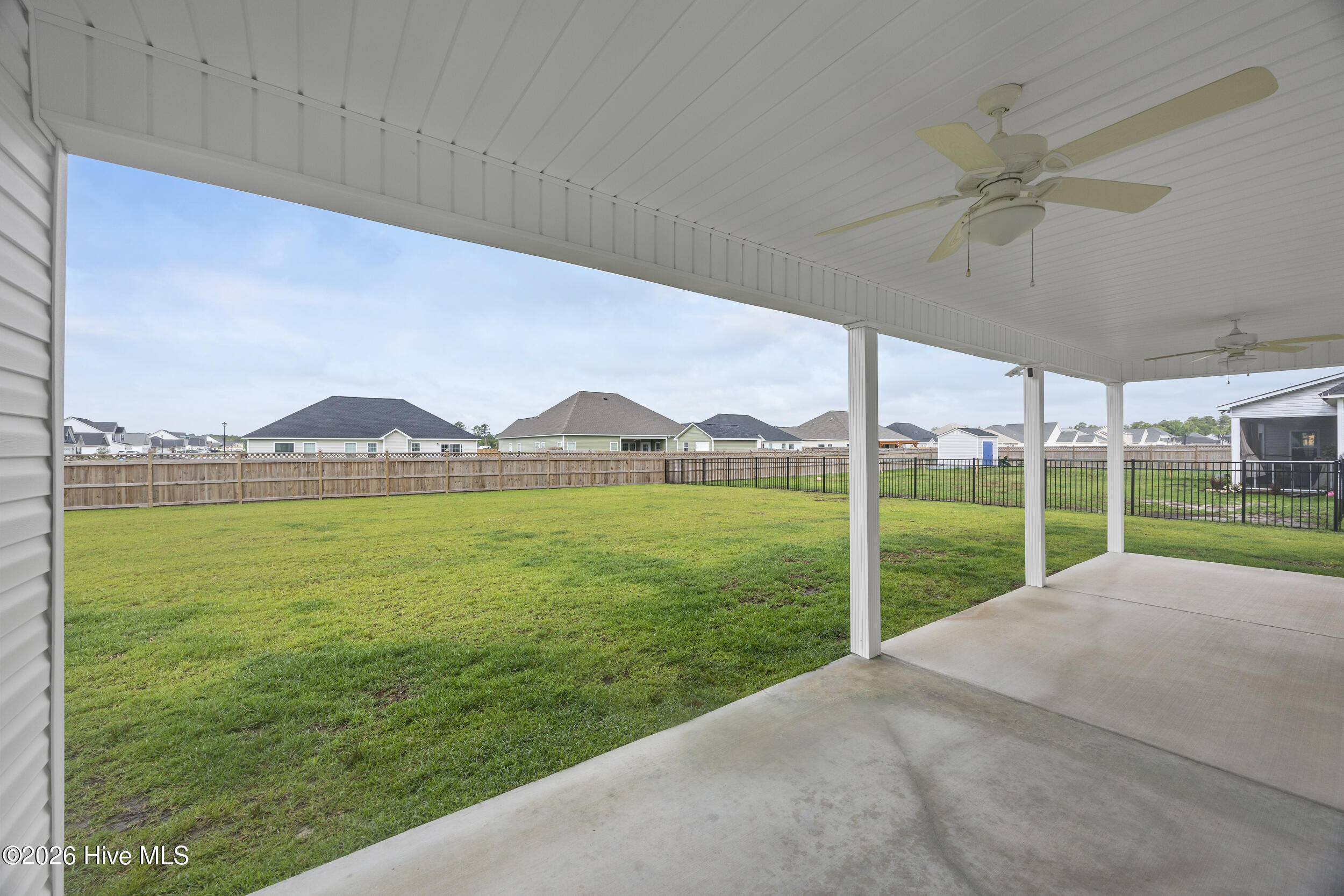 937 Uplands Lane Property Photo 49