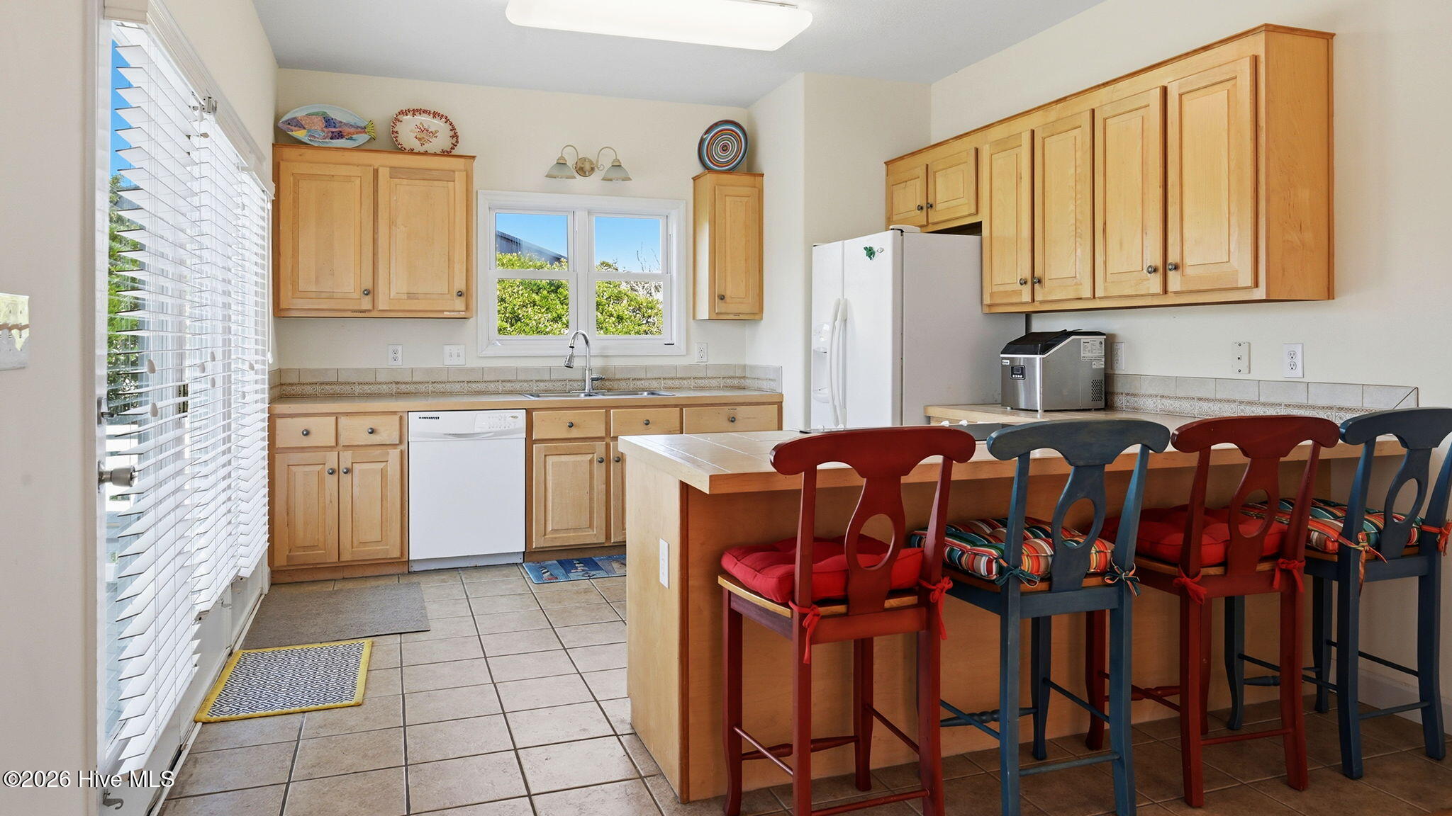1103 Timber Trail Property Photo 3