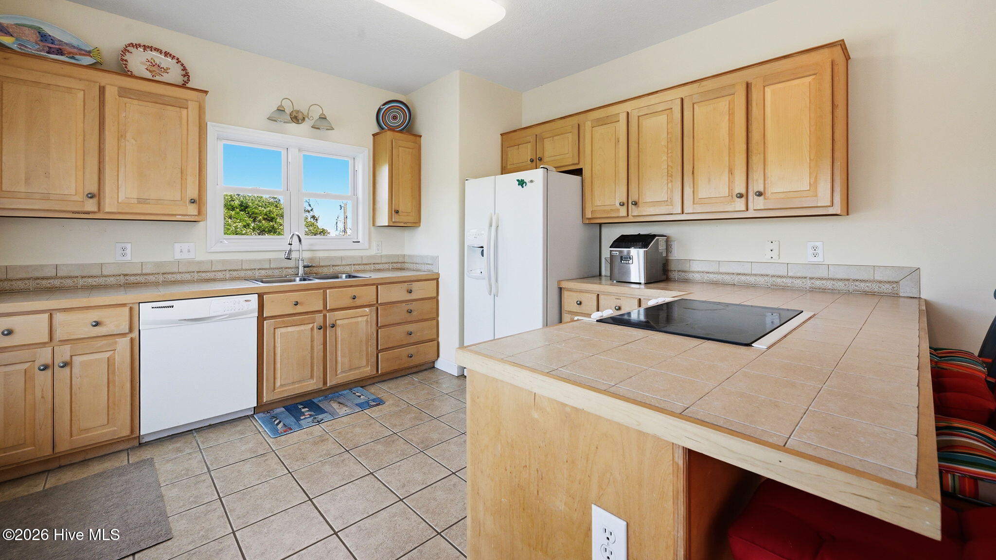 1103 Timber Trail Property Photo 5