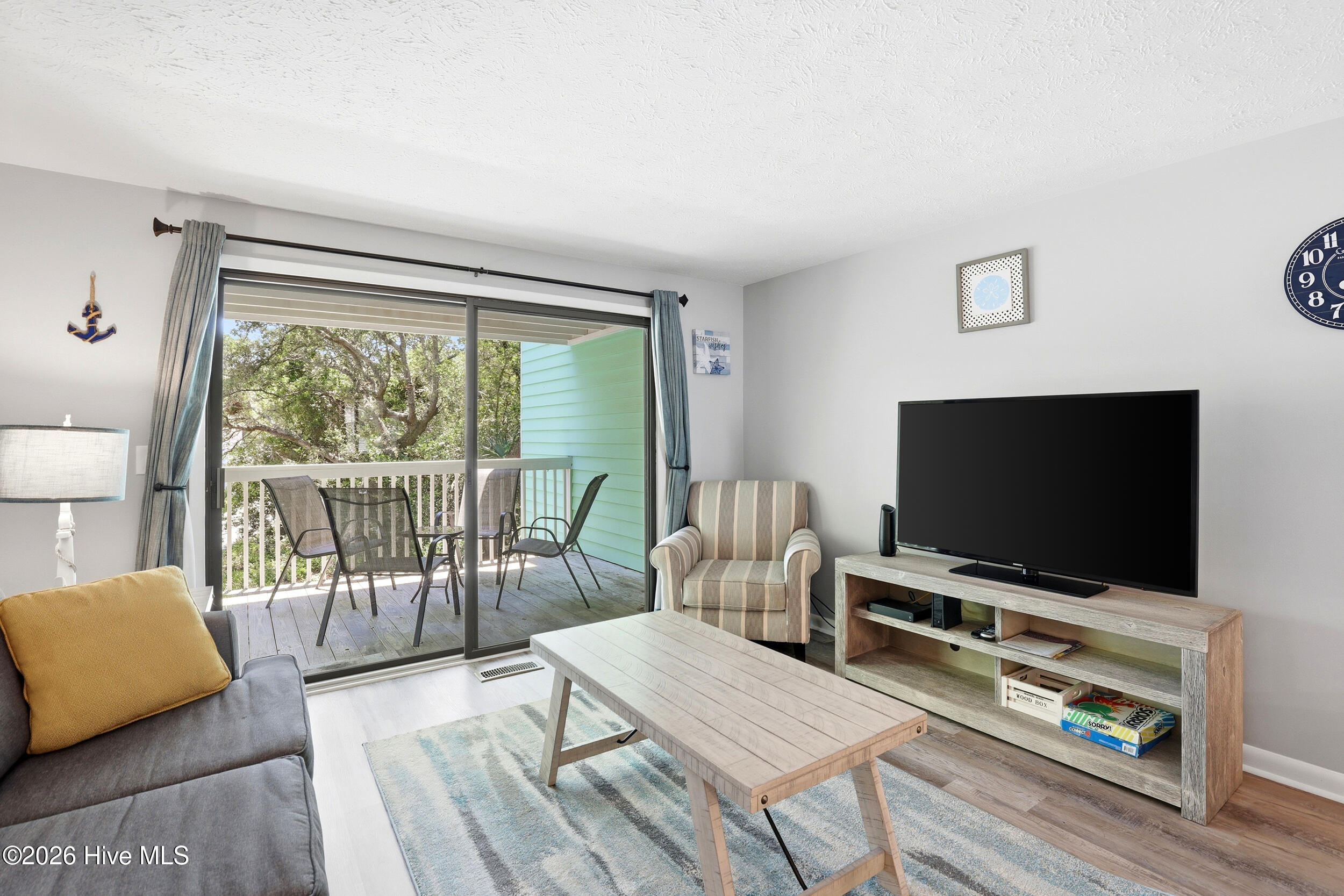 2301 Surfrider Circle A Property Photo 5