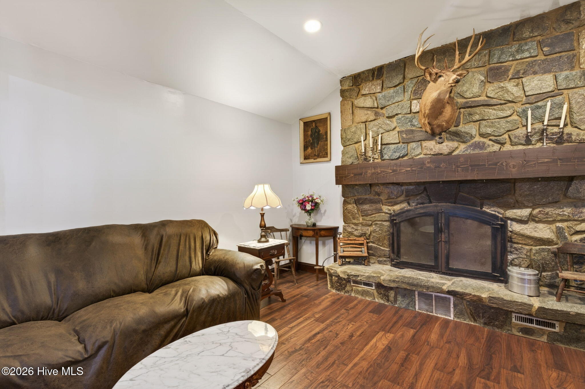 1374 Nc Highway 343 N Property Photo 8