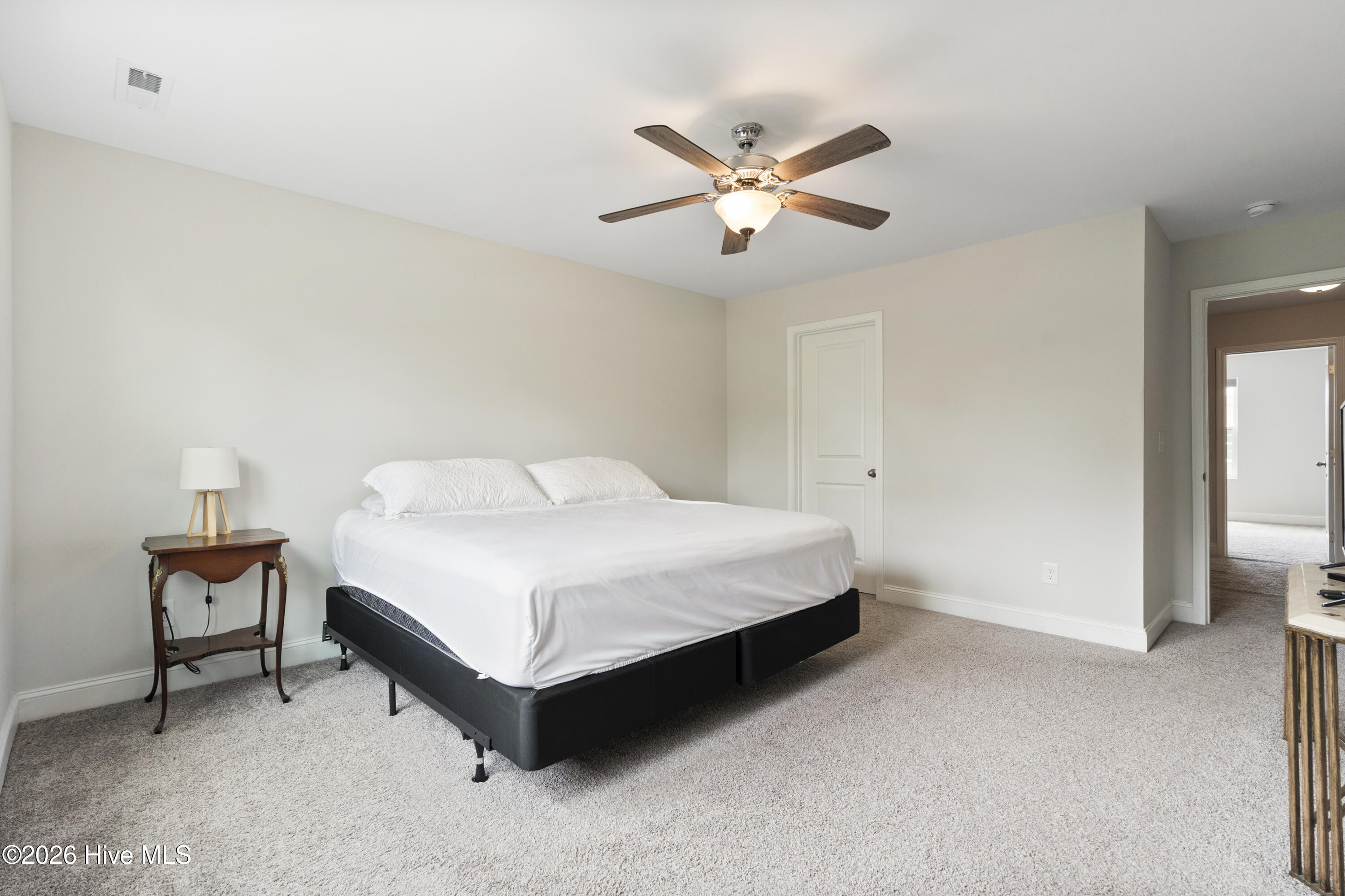 350 Trevally Court Property Photo 6