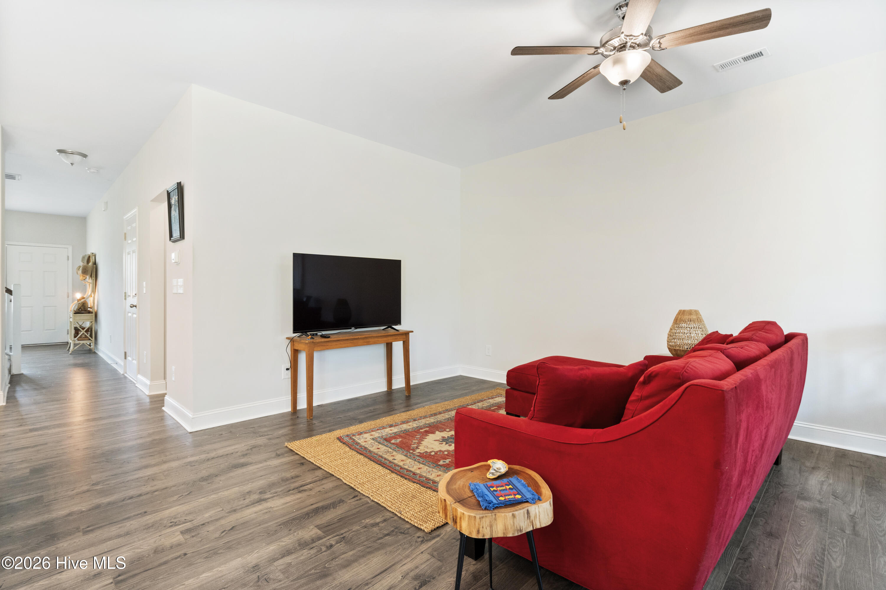 350 Trevally Court Property Photo 17