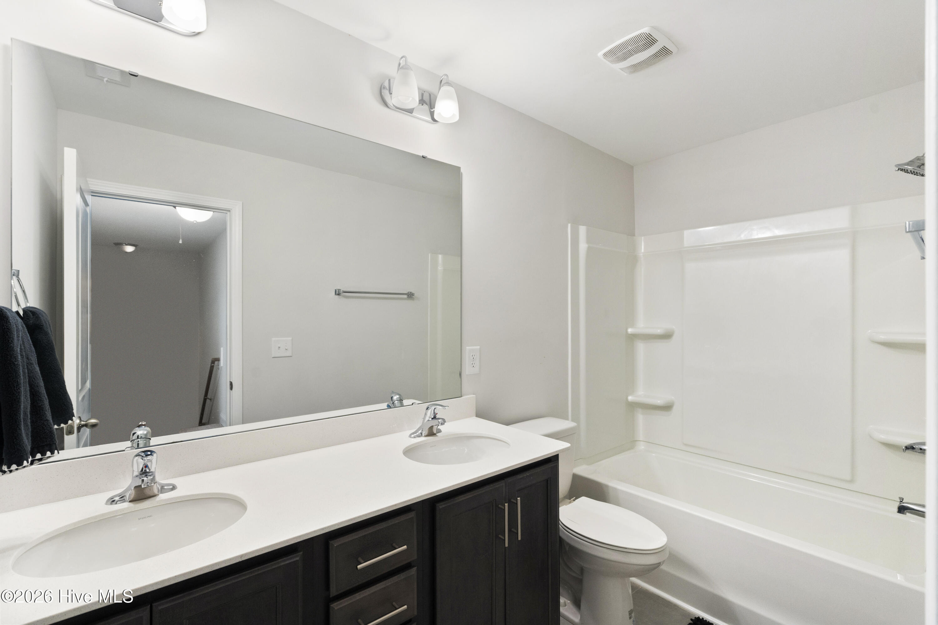 350 Trevally Court Property Photo 38