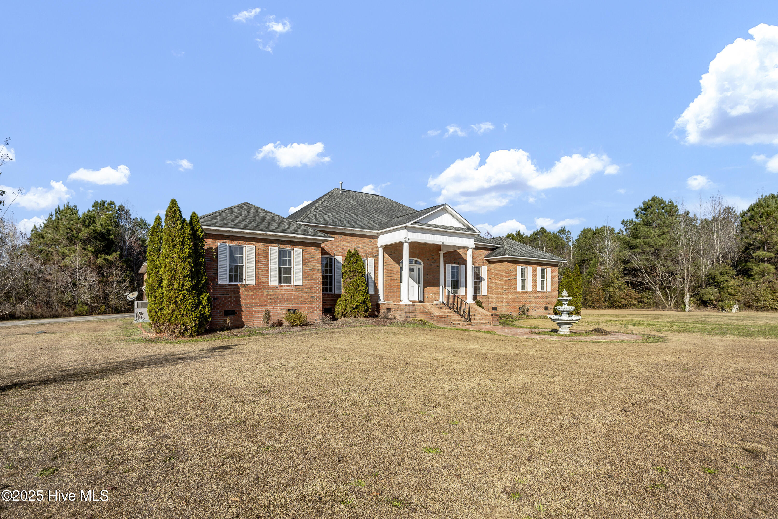 701 Best Road Property Photo 2