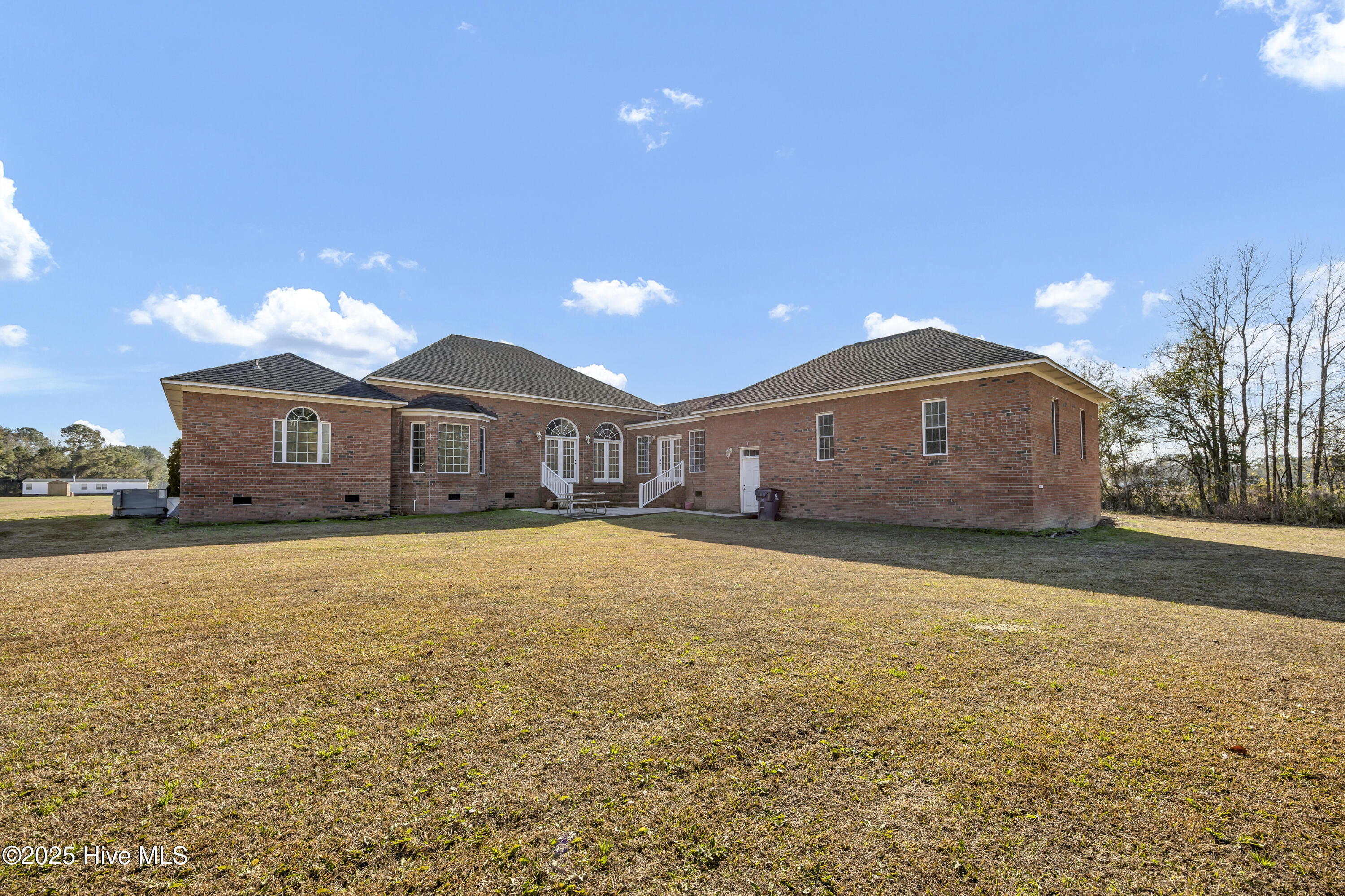 701 Best Road Property Photo 4