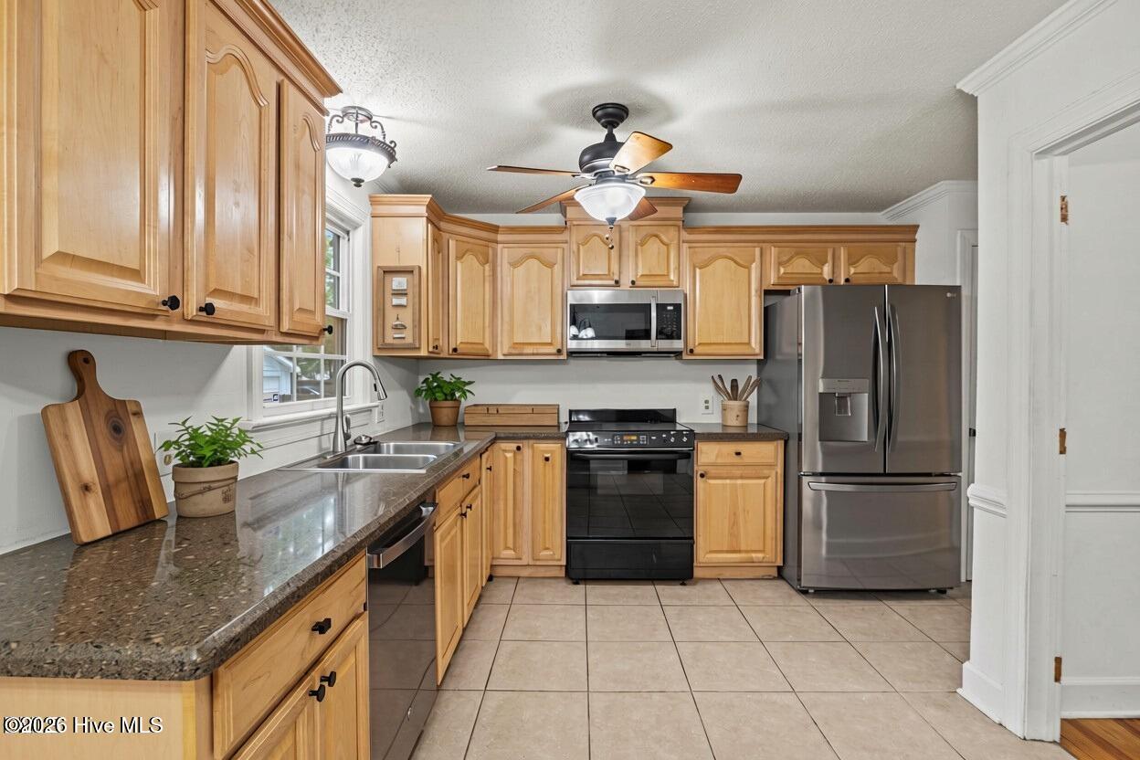 1116 Green Tee Lane Property Photo 4