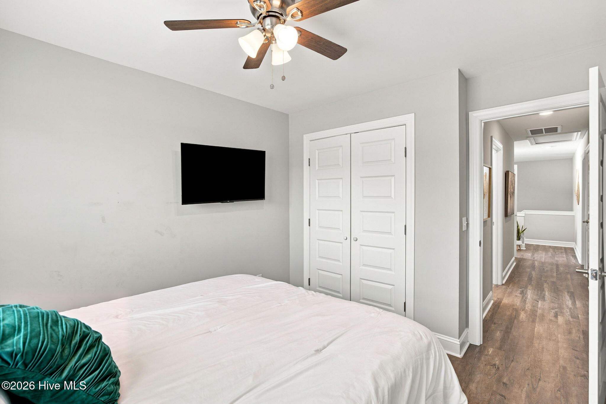1015 Campbell Street Property Photo 30