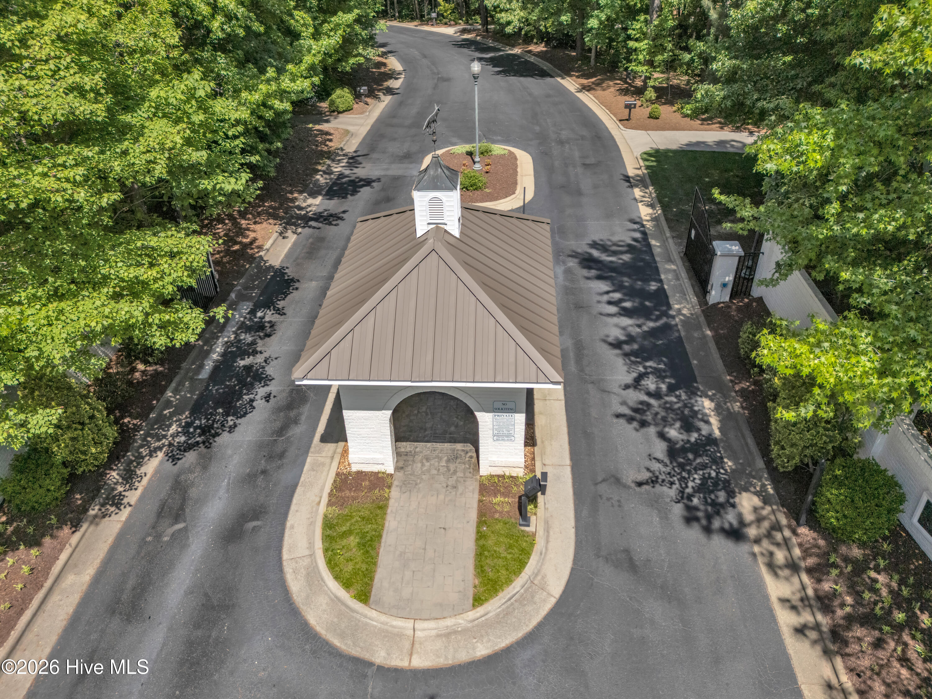85 Christenbury Lane Property Photo 2