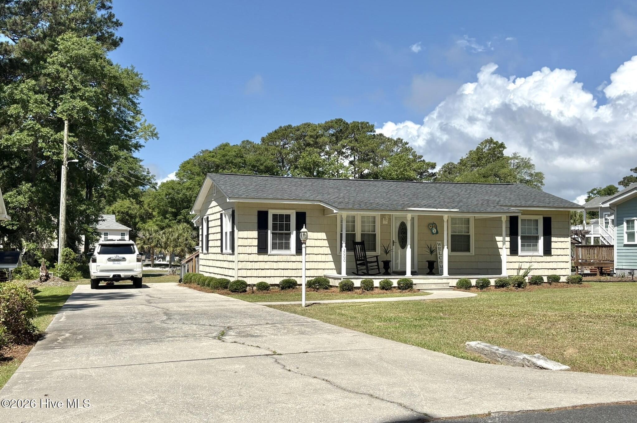 2000 Harbor Drive Sw Property Photo 3