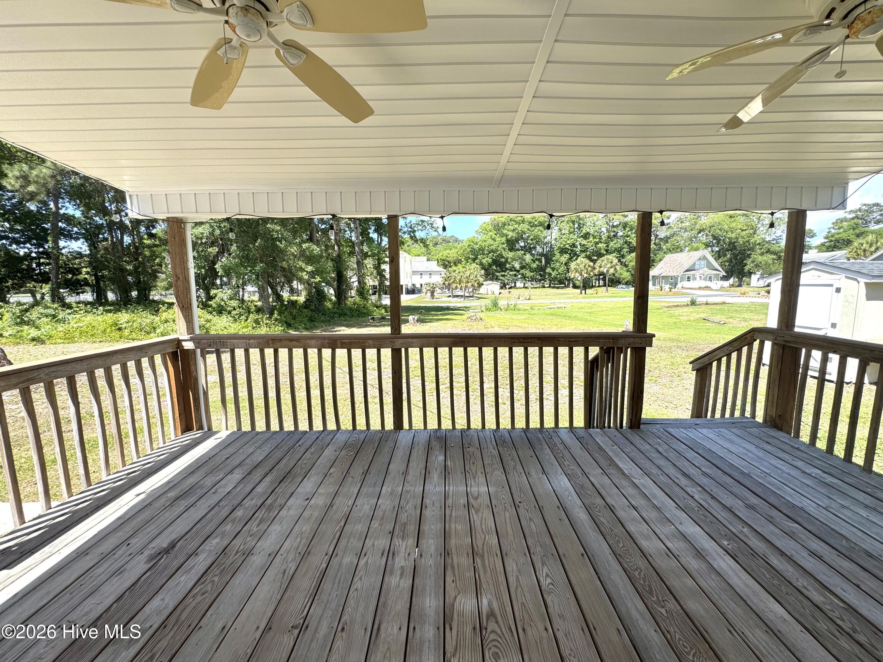 2000 Harbor Drive Sw Property Photo 6