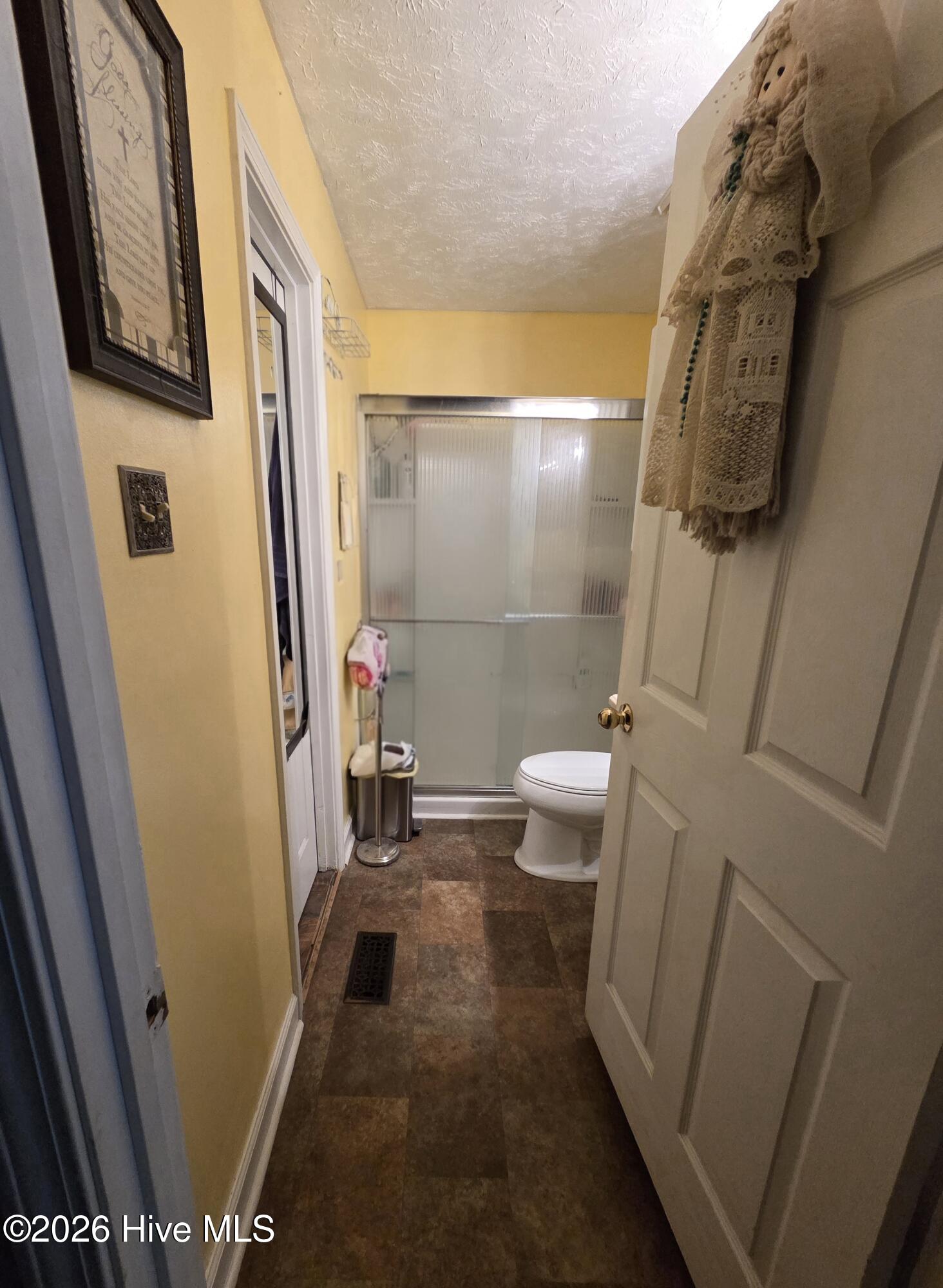 17501 Lees Mill Road Property Photo 12
