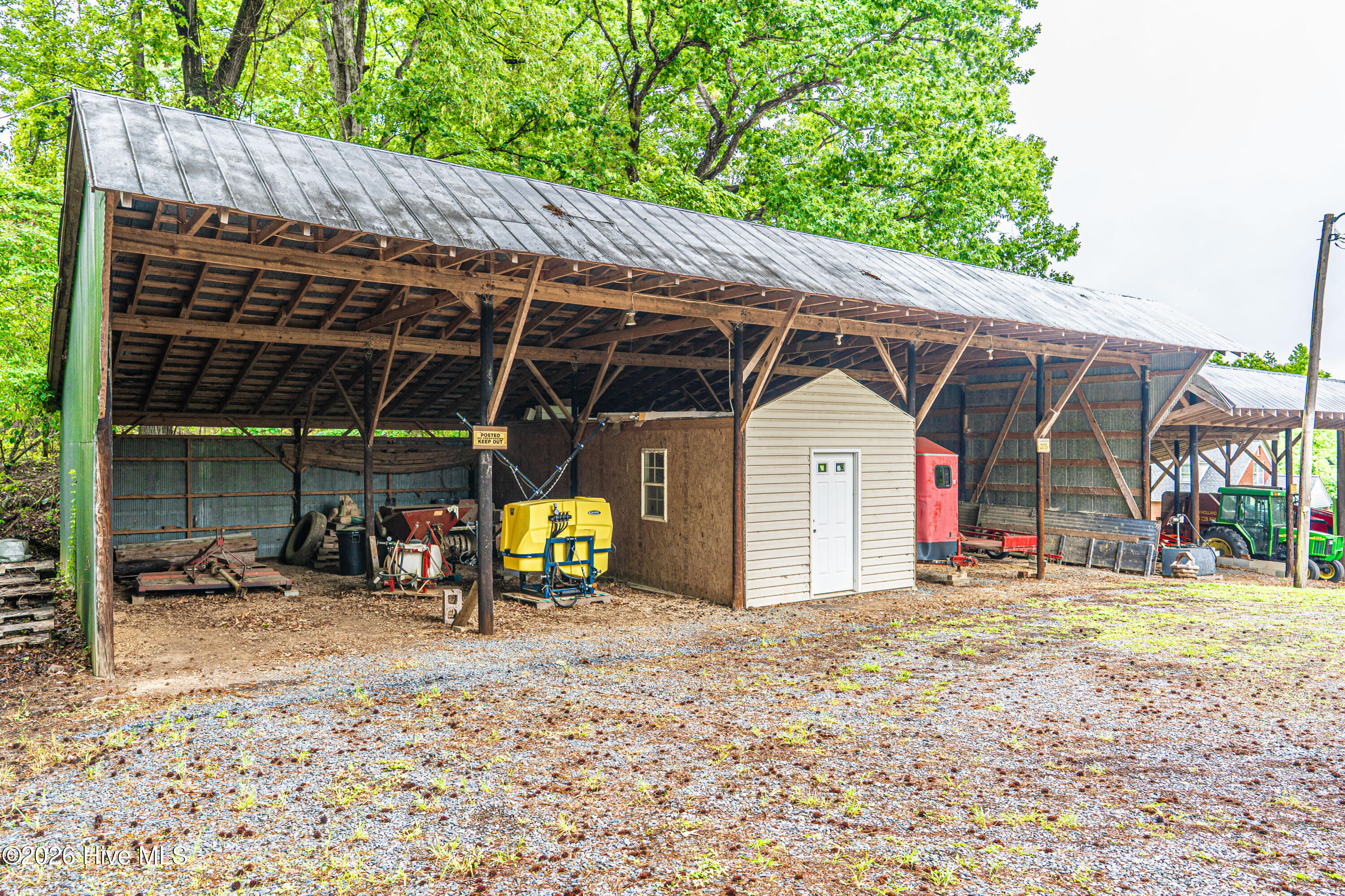 625 Teddar Road Property Photo 12