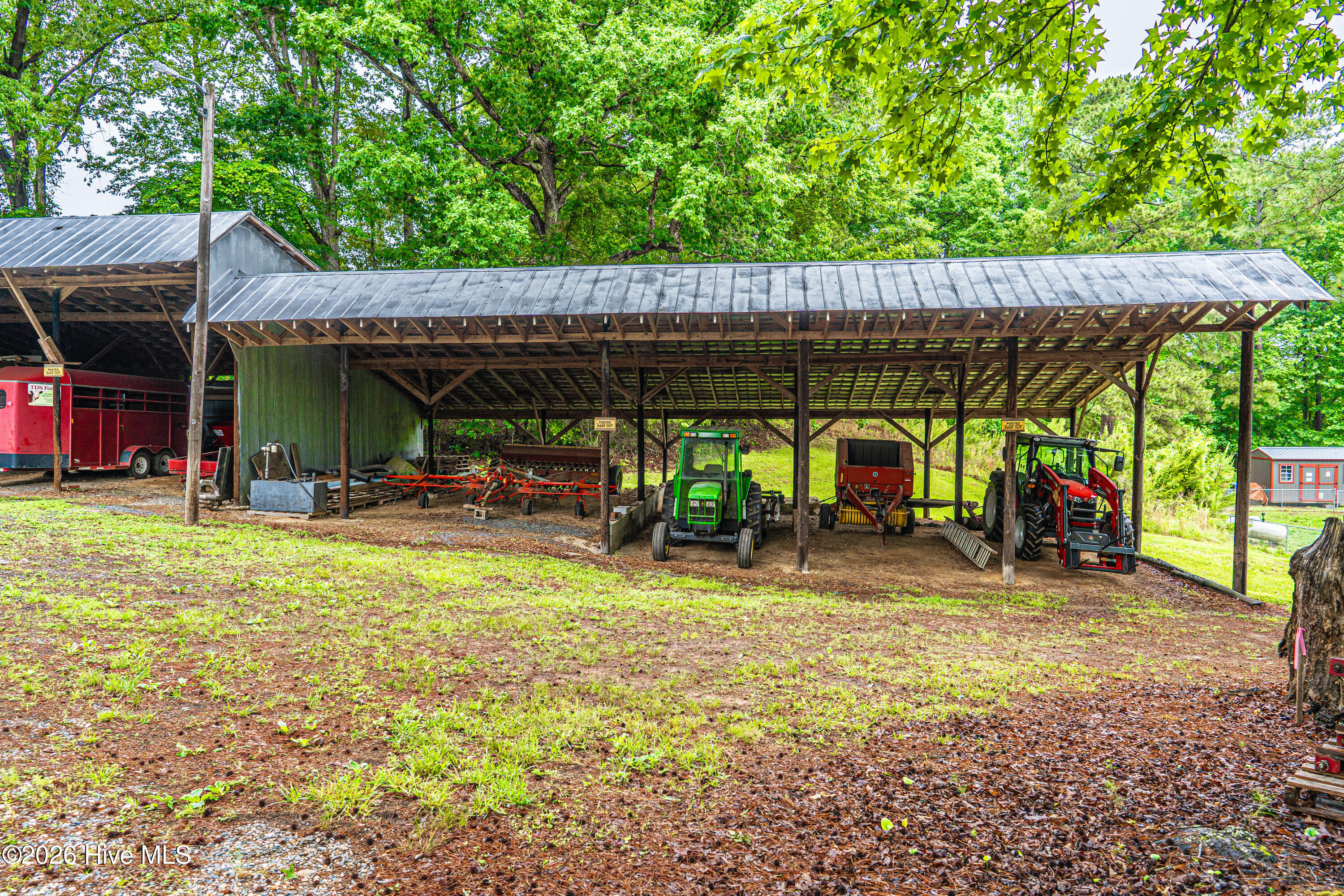 625 Teddar Road Property Photo 14