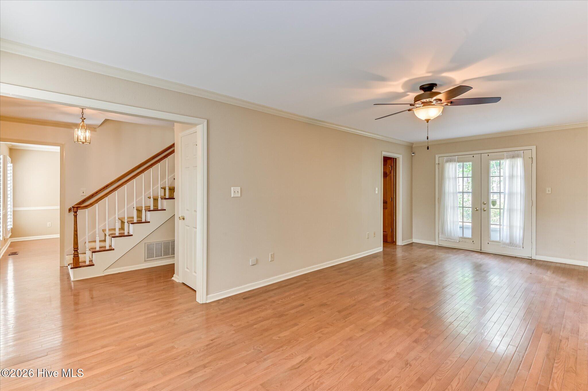 2957 Foxhall Circle Property Photo 9