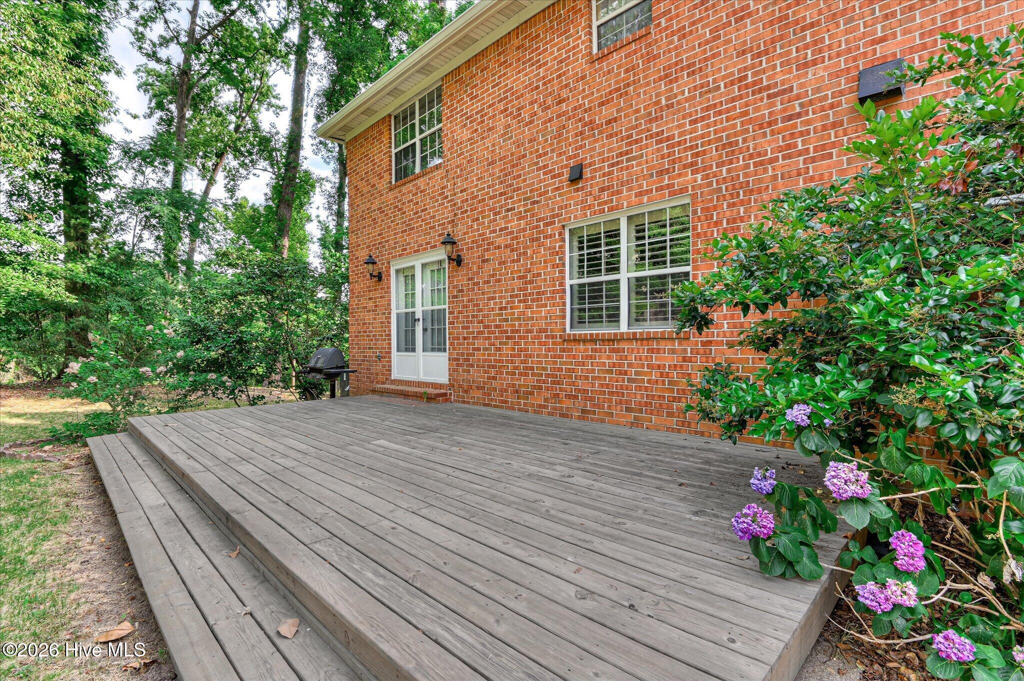 2957 Foxhall Circle Property Photo 36