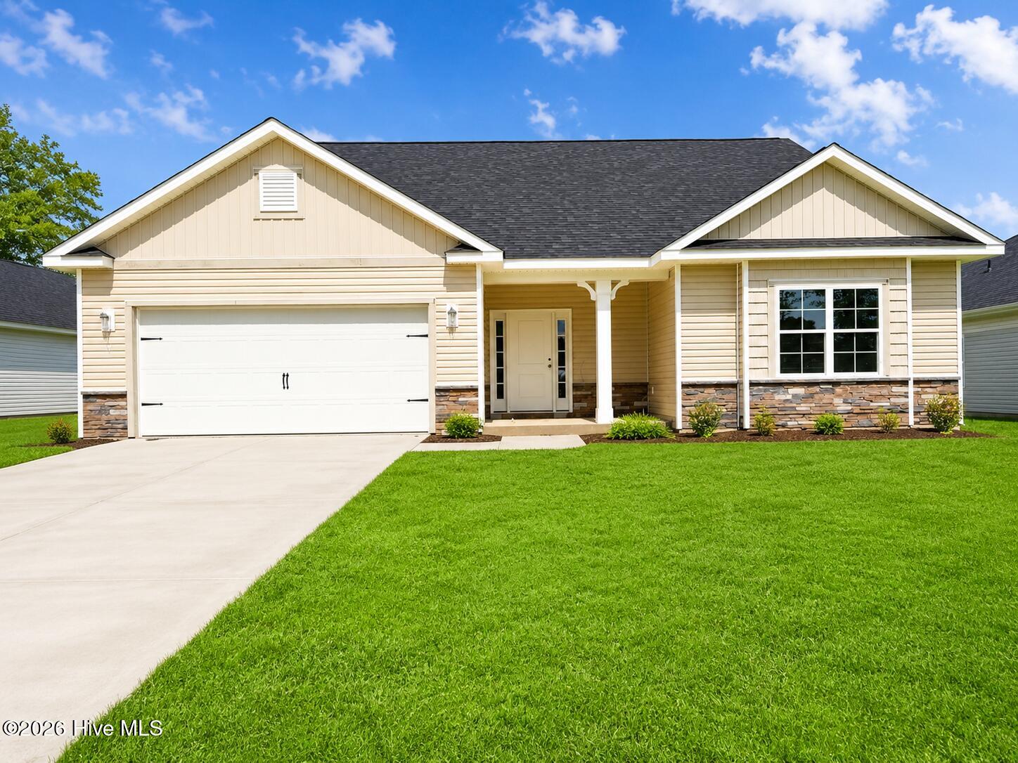 1060 Wood Creek Road NE Property Photo 1