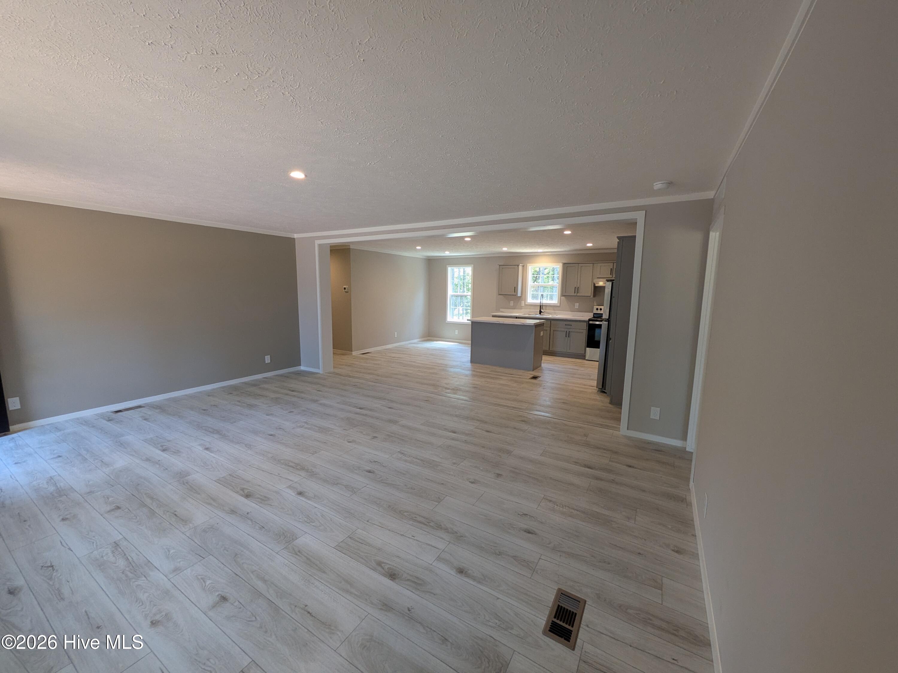 521 Veronica Way Property Photo 13